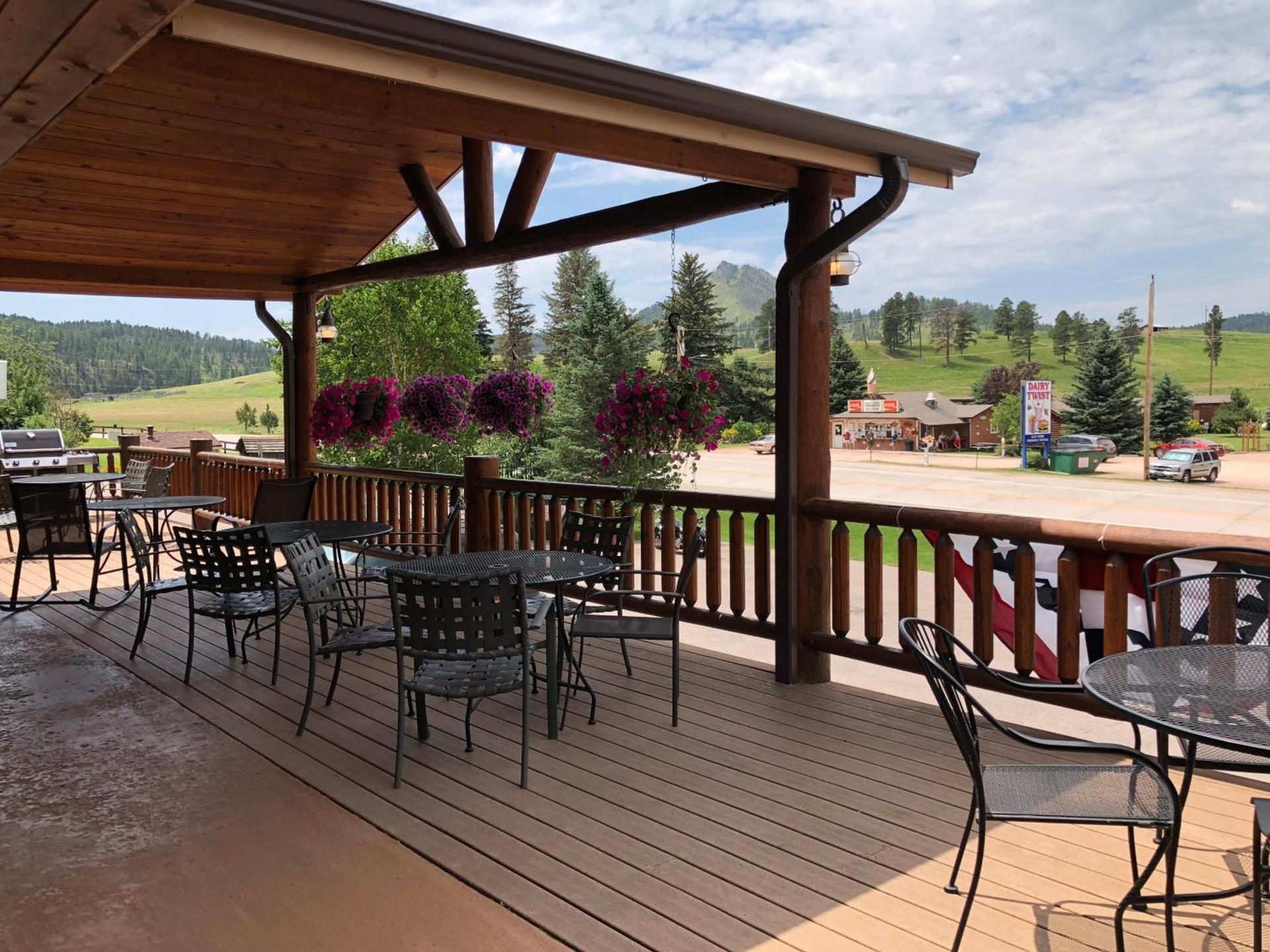 Mountain View Lodge & Cabins photo 67
