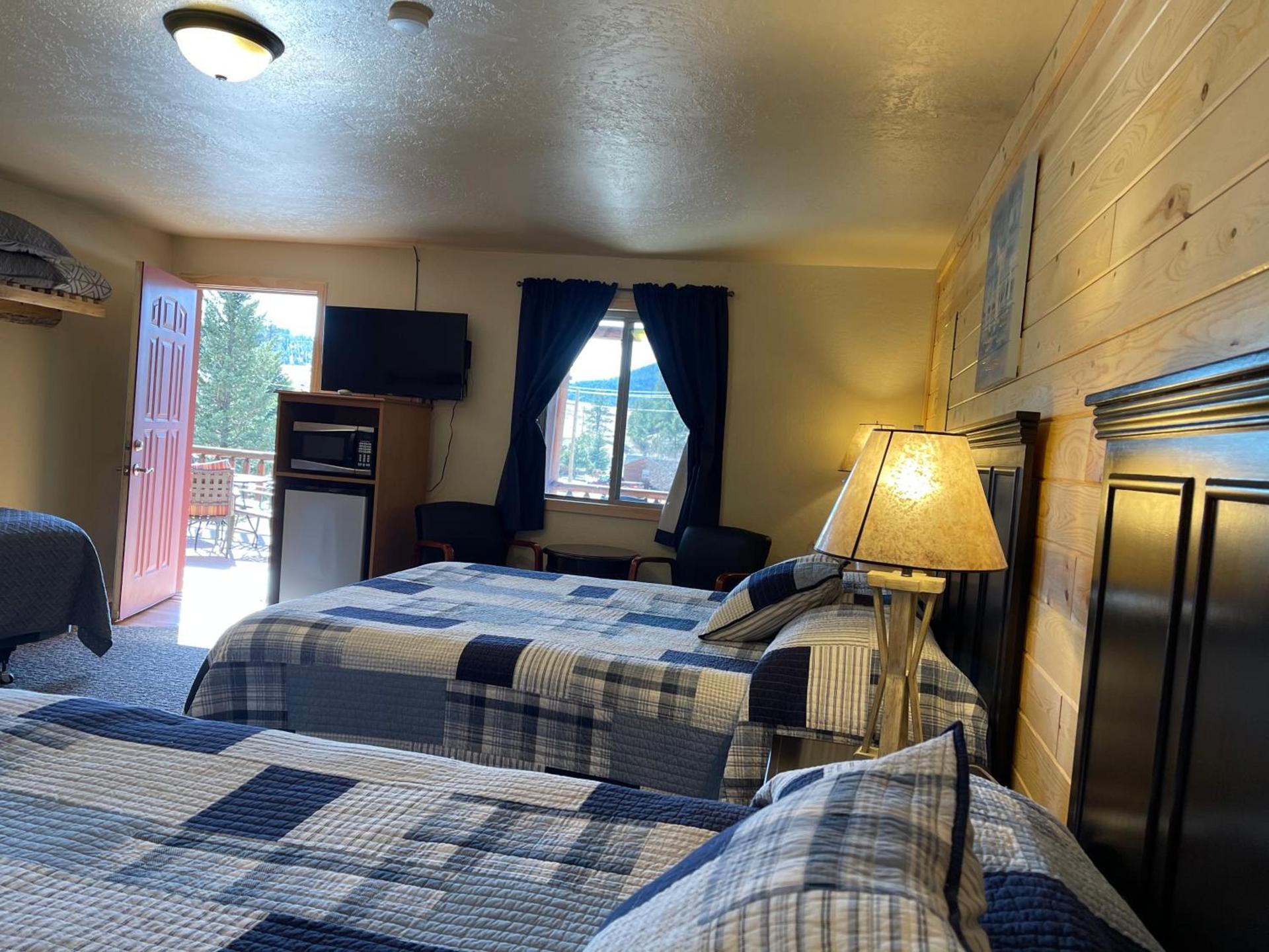Mountain View Lodge & Cabins photo 69