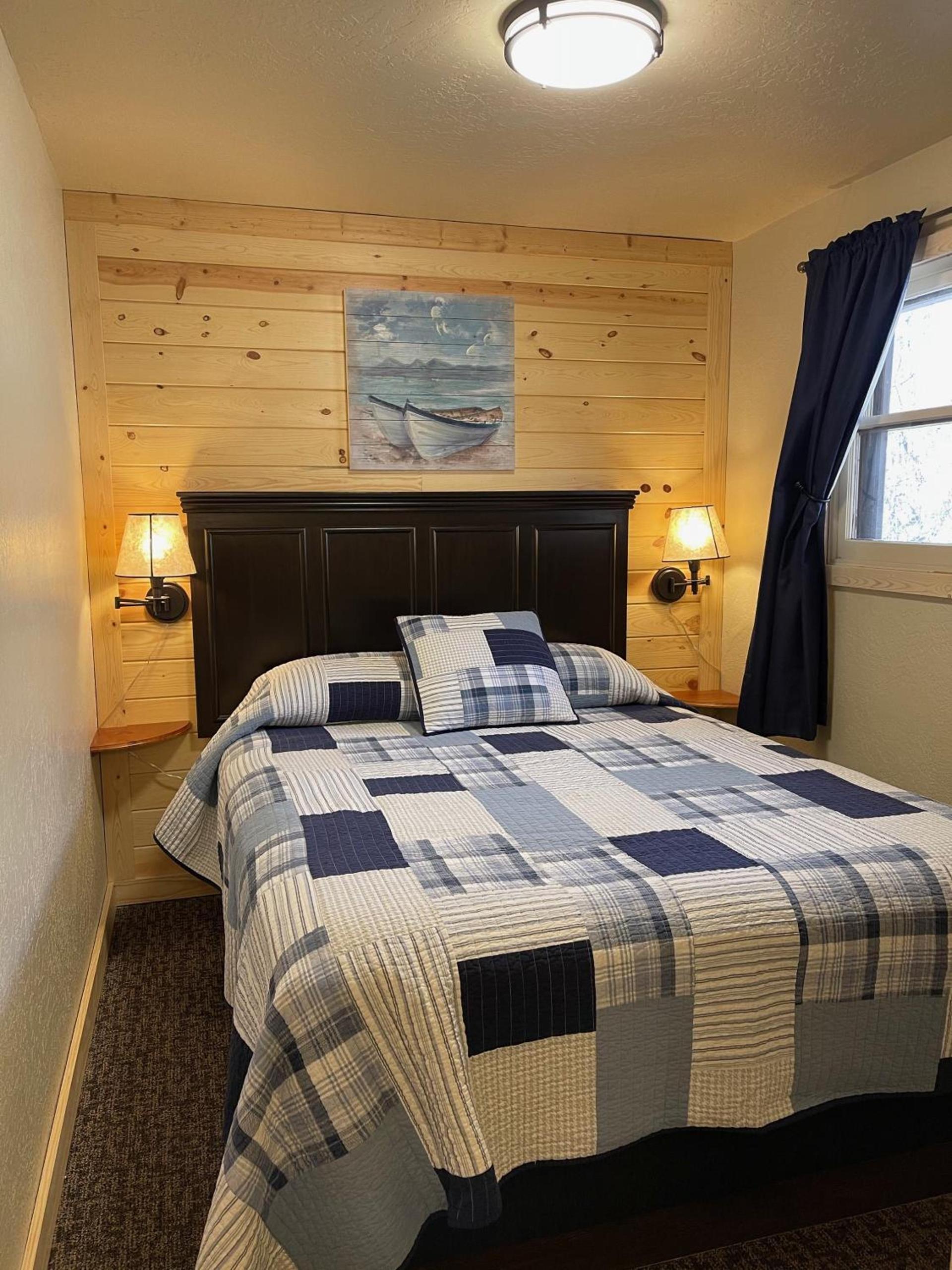 Mountain View Lodge & Cabins photo 81