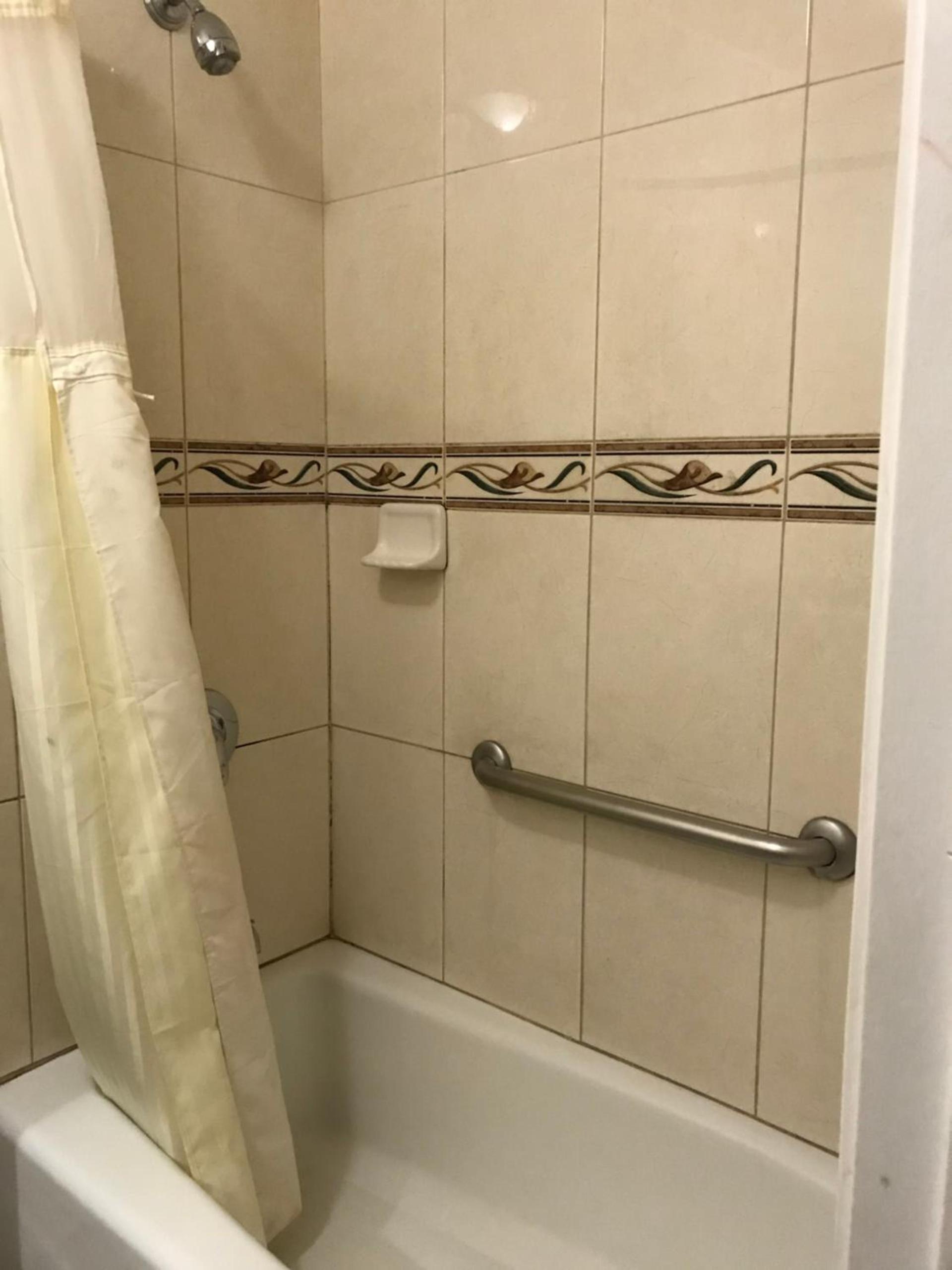 Flamingo Motel Oxnard photo 36