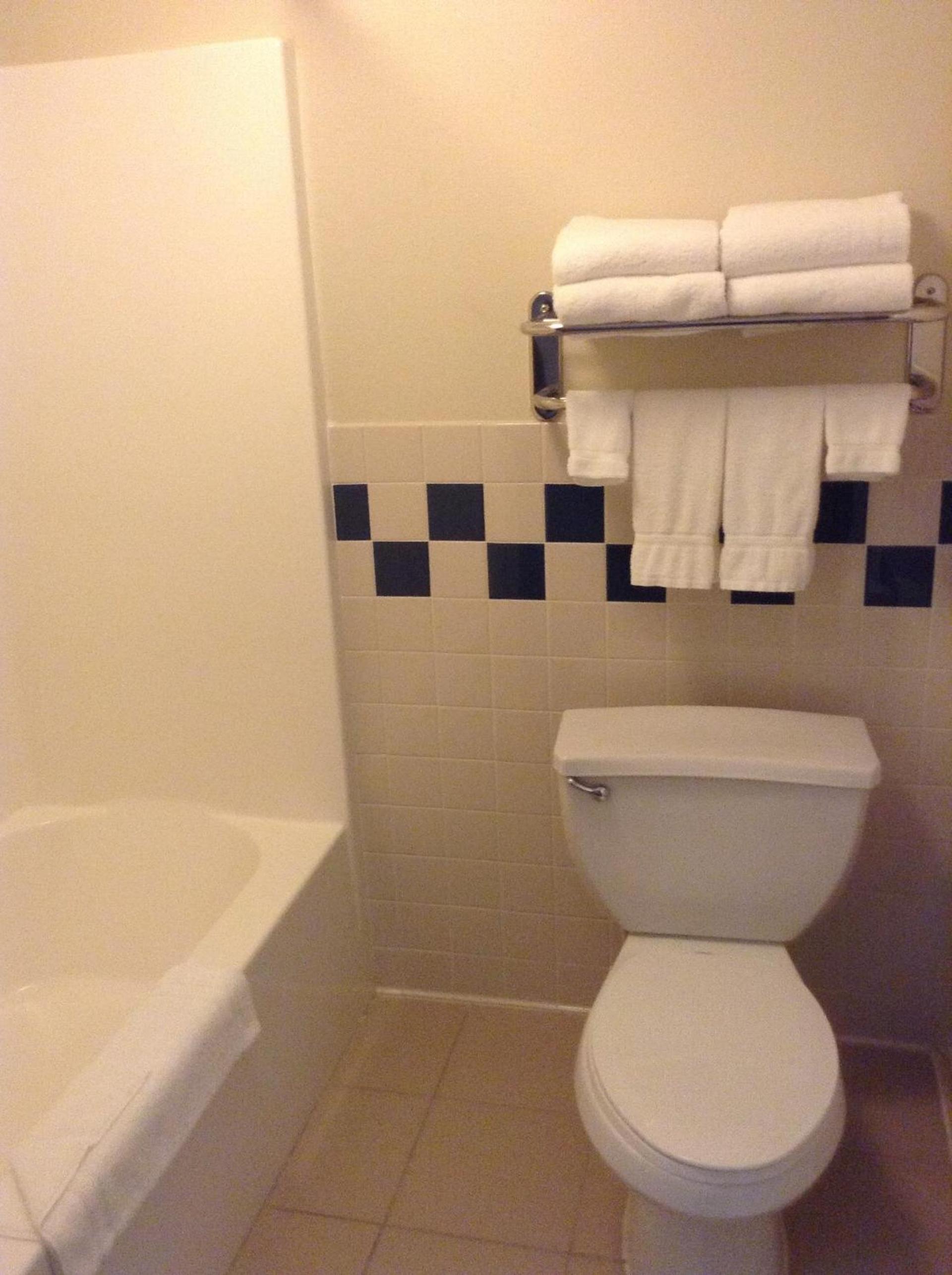 AmericInn by Wyndham Republic photo 38
