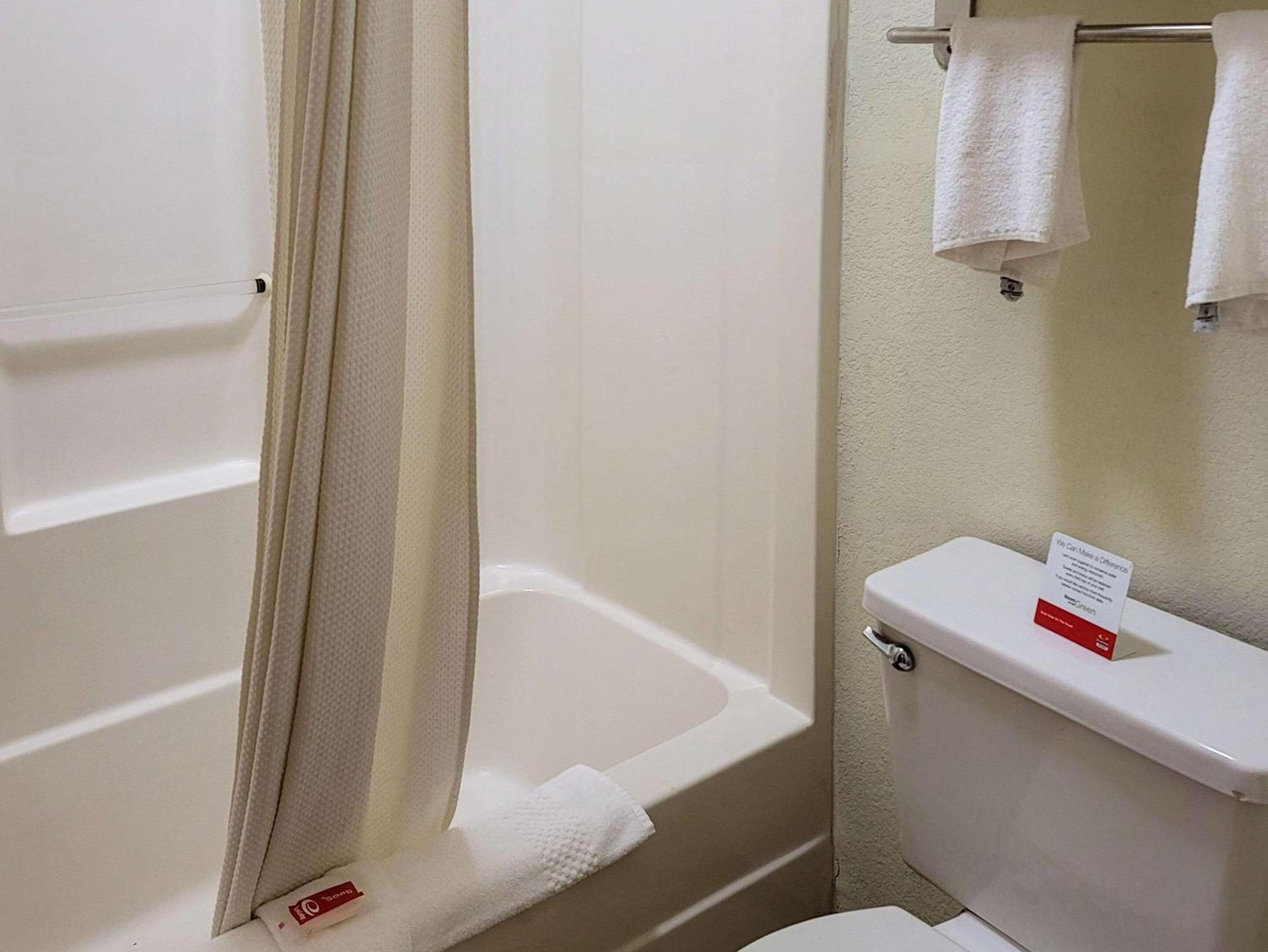 Americas Best Value Inn Grayson photo 16