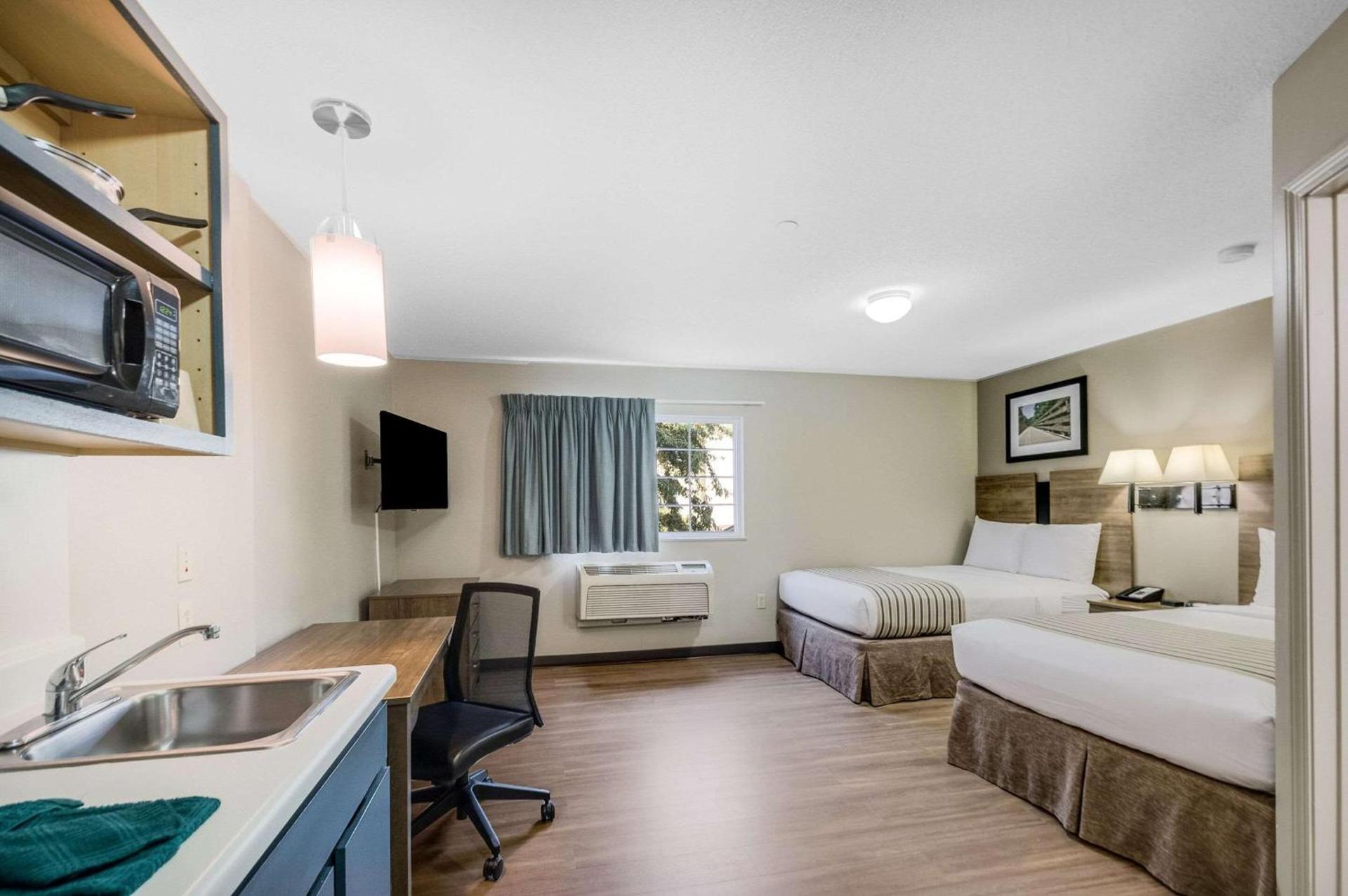 Suburban Studios Sterling - Washington Dulles photo 6
