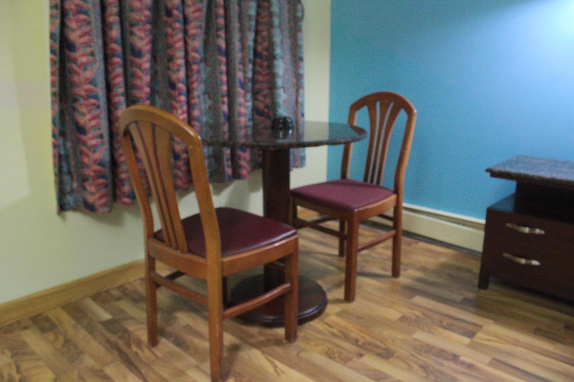 American Inn and Suites photo 2