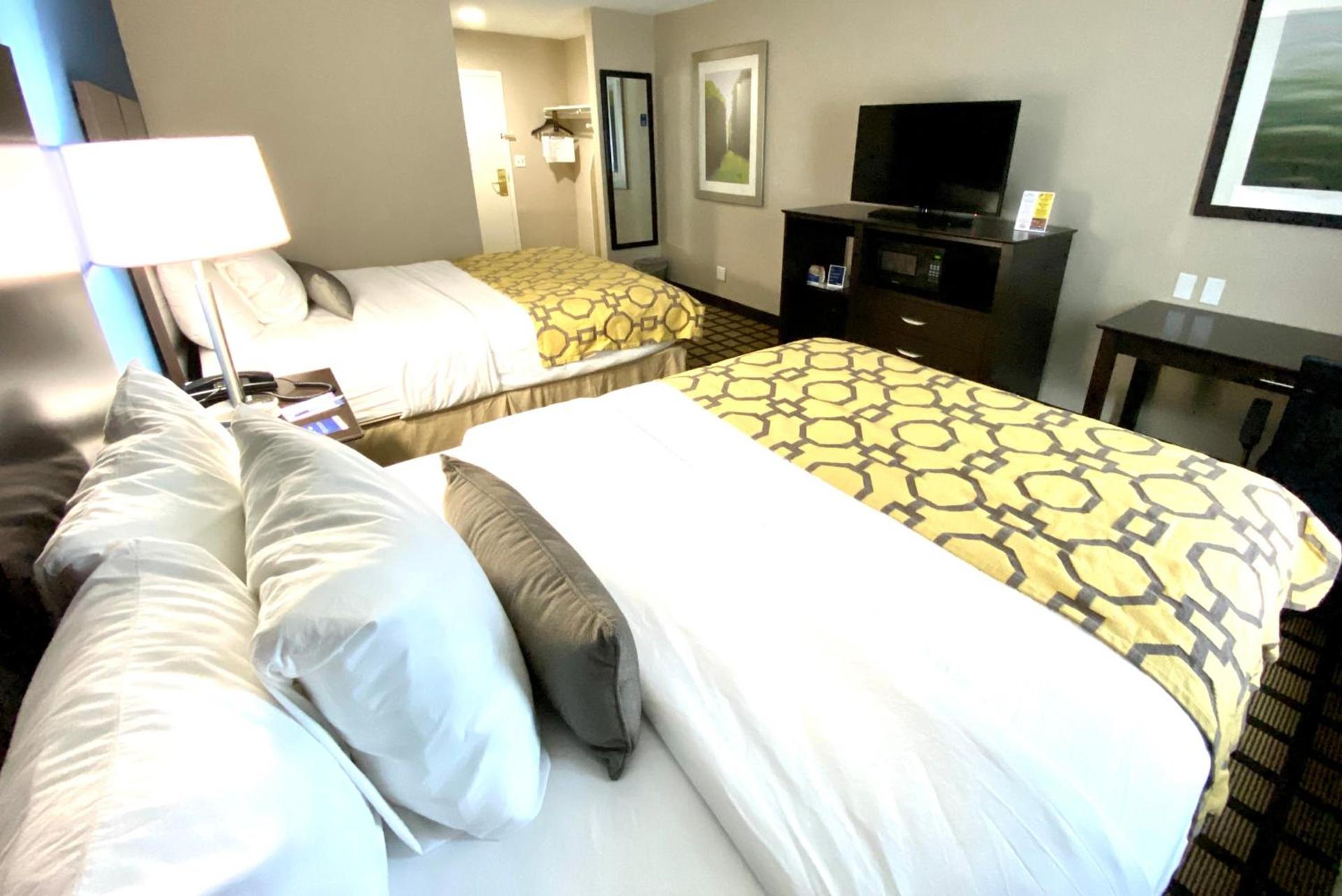 Baymont by Wyndham Latham Albany Airport photo 38