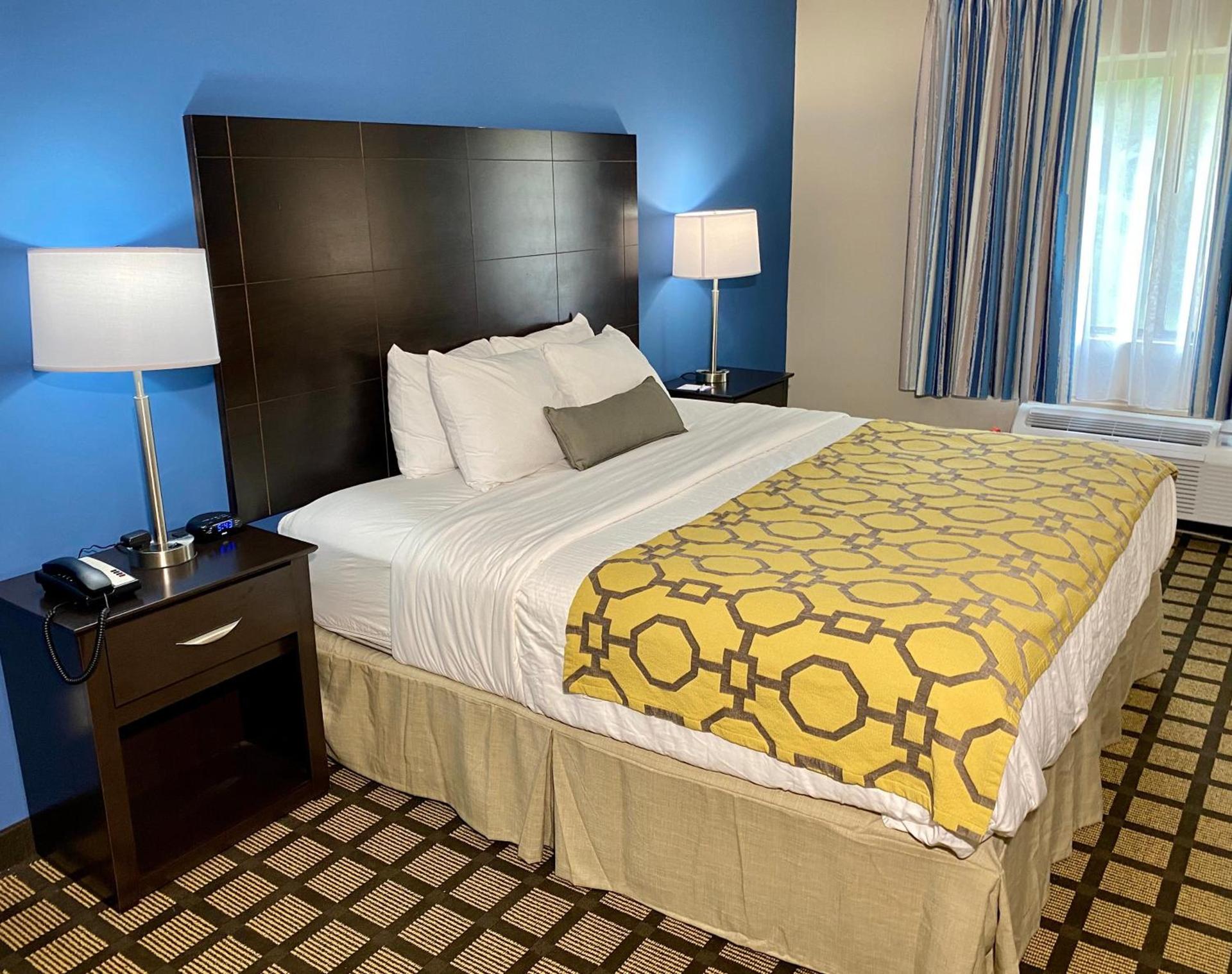 Baymont by Wyndham Latham Albany Airport photo 43