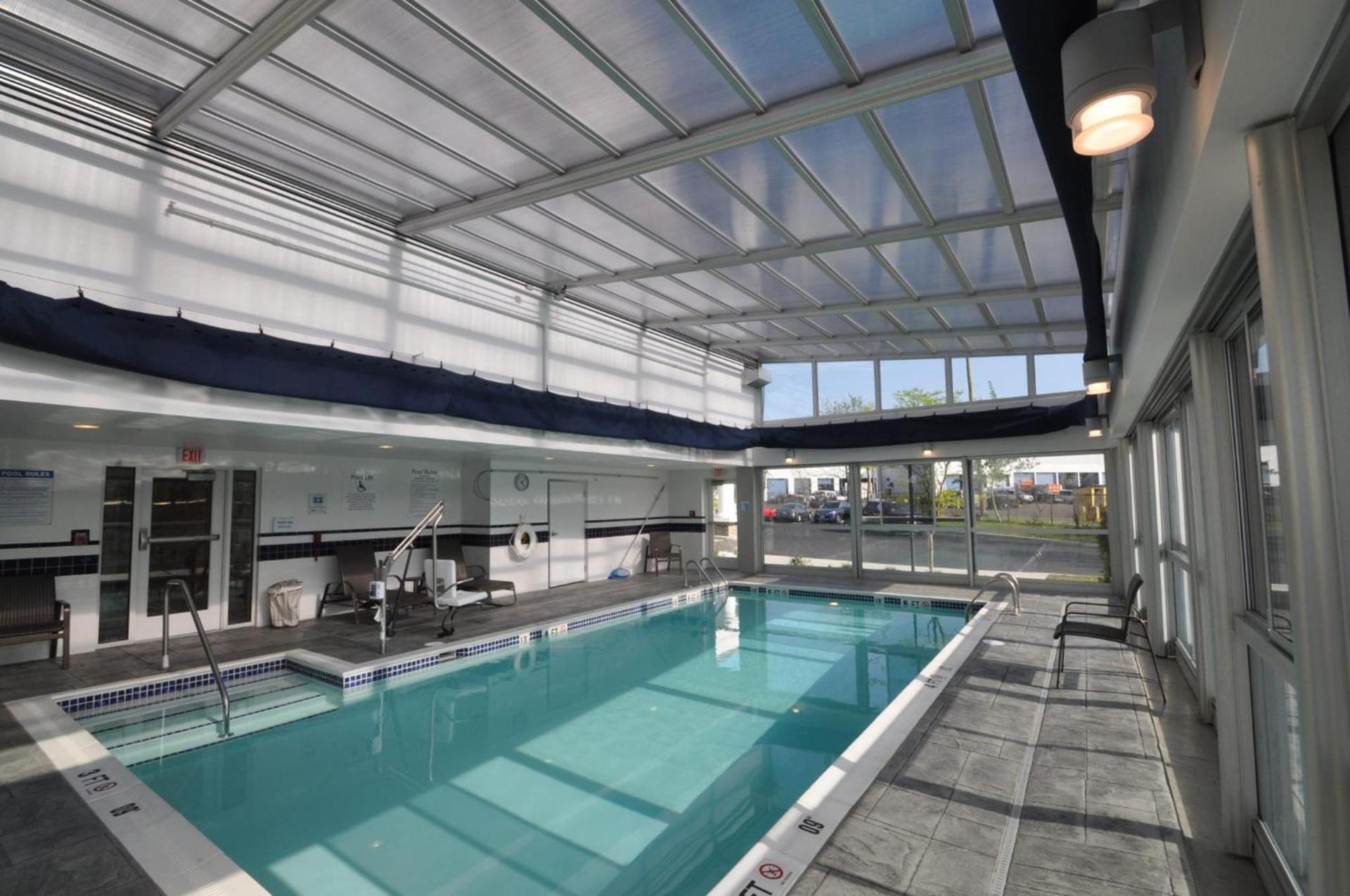 Holiday Inn Express Milford by IHG photo 7