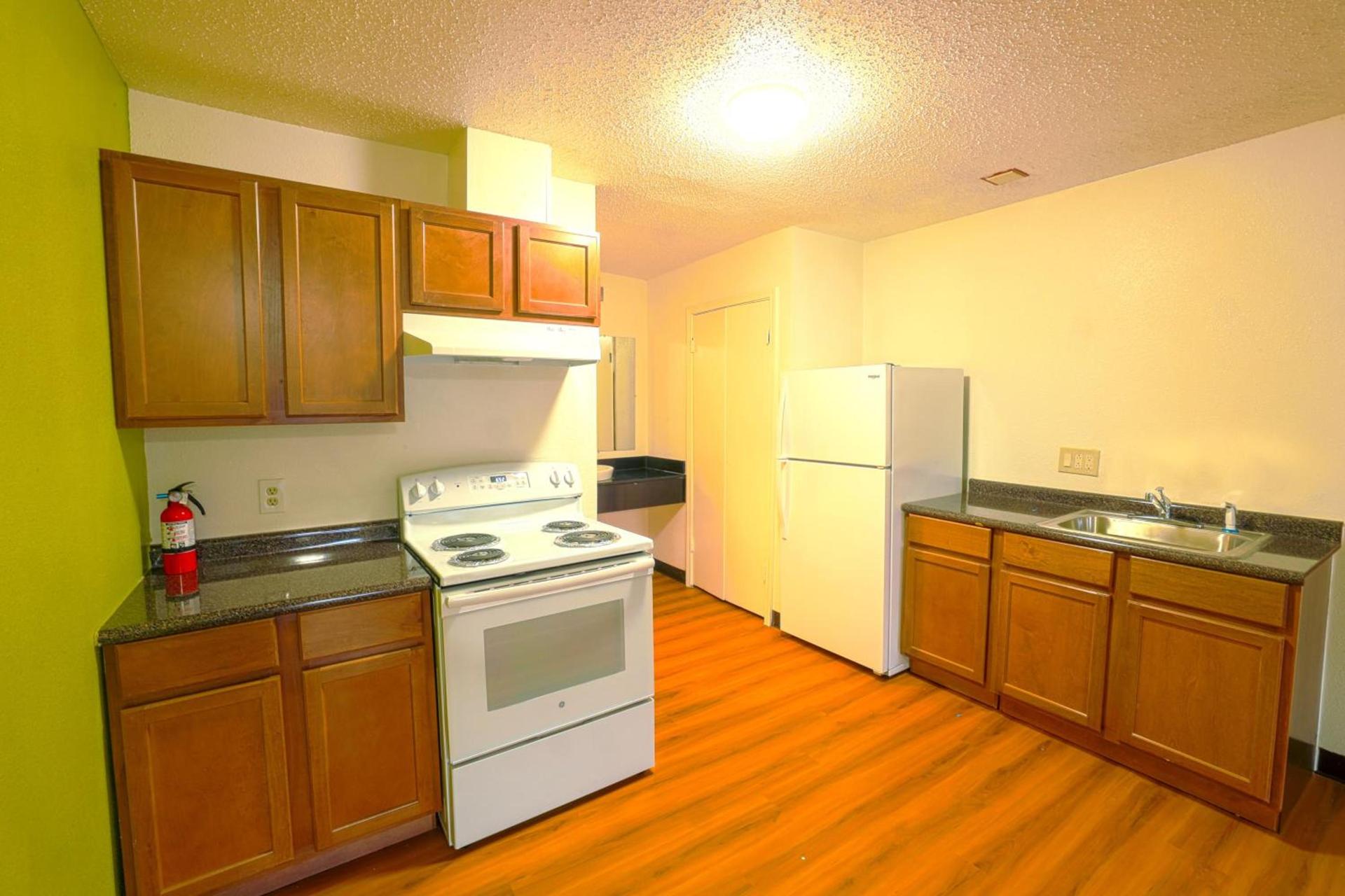 Motel 6-Longview, TX - North photo 26