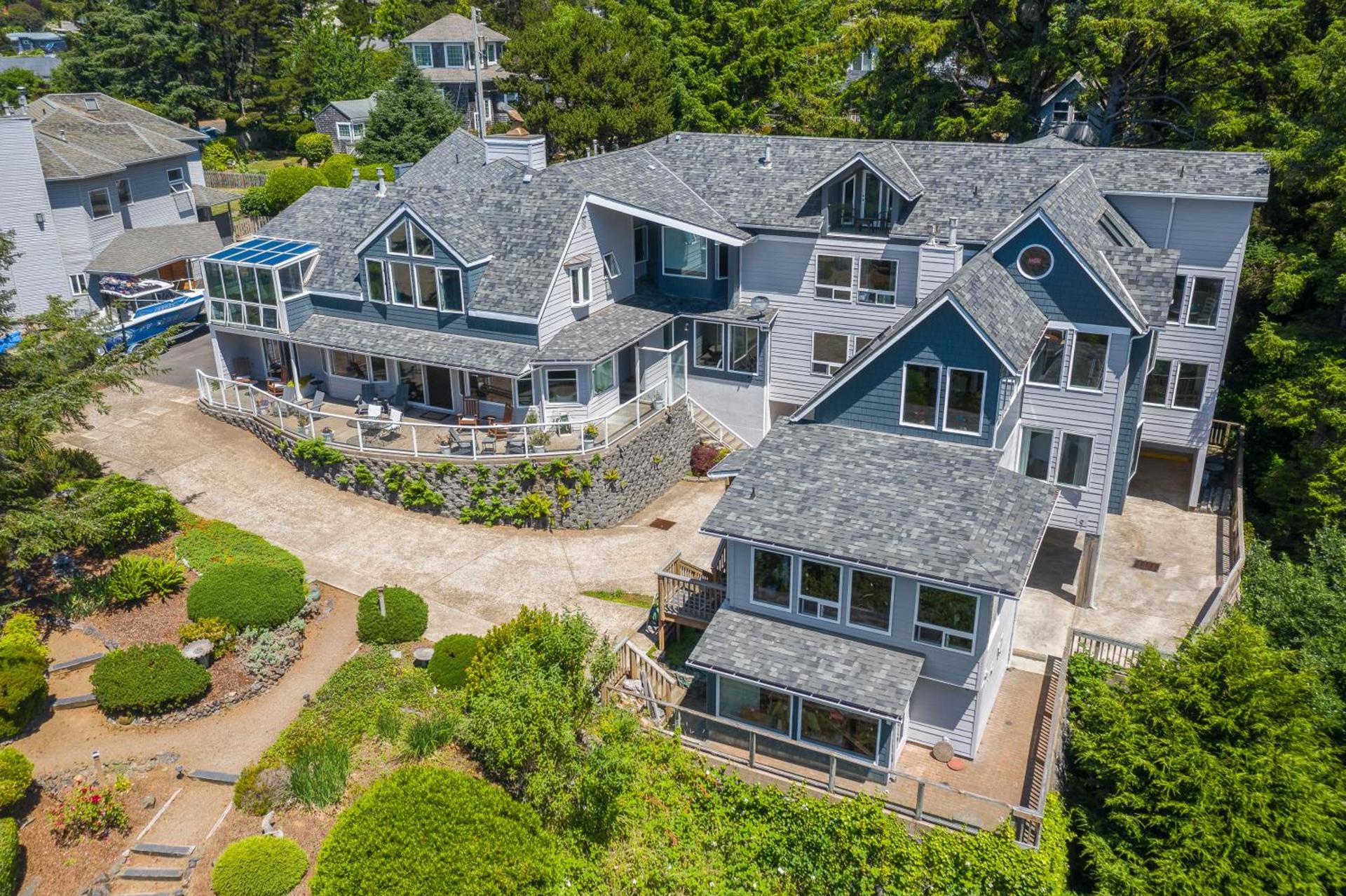 Ocean House photo 58