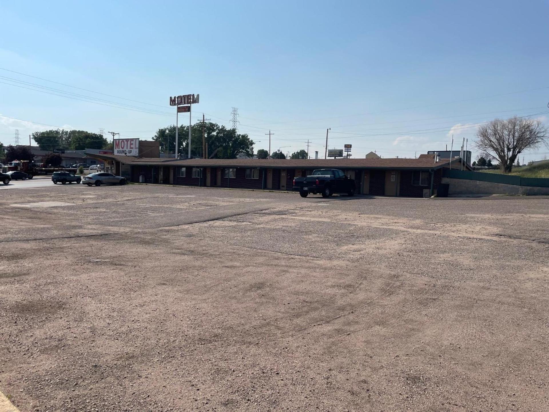 Round-Up Motel photo 8