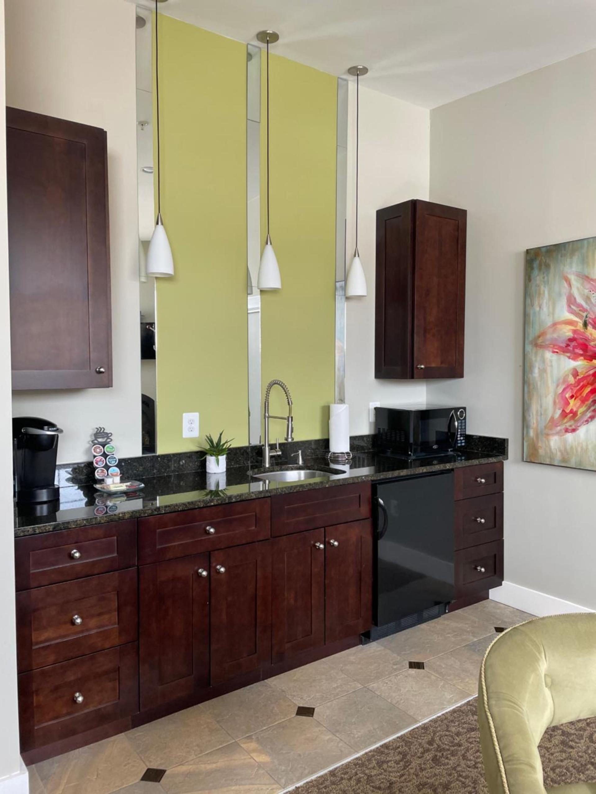 Culpeper Center Suites photo 10