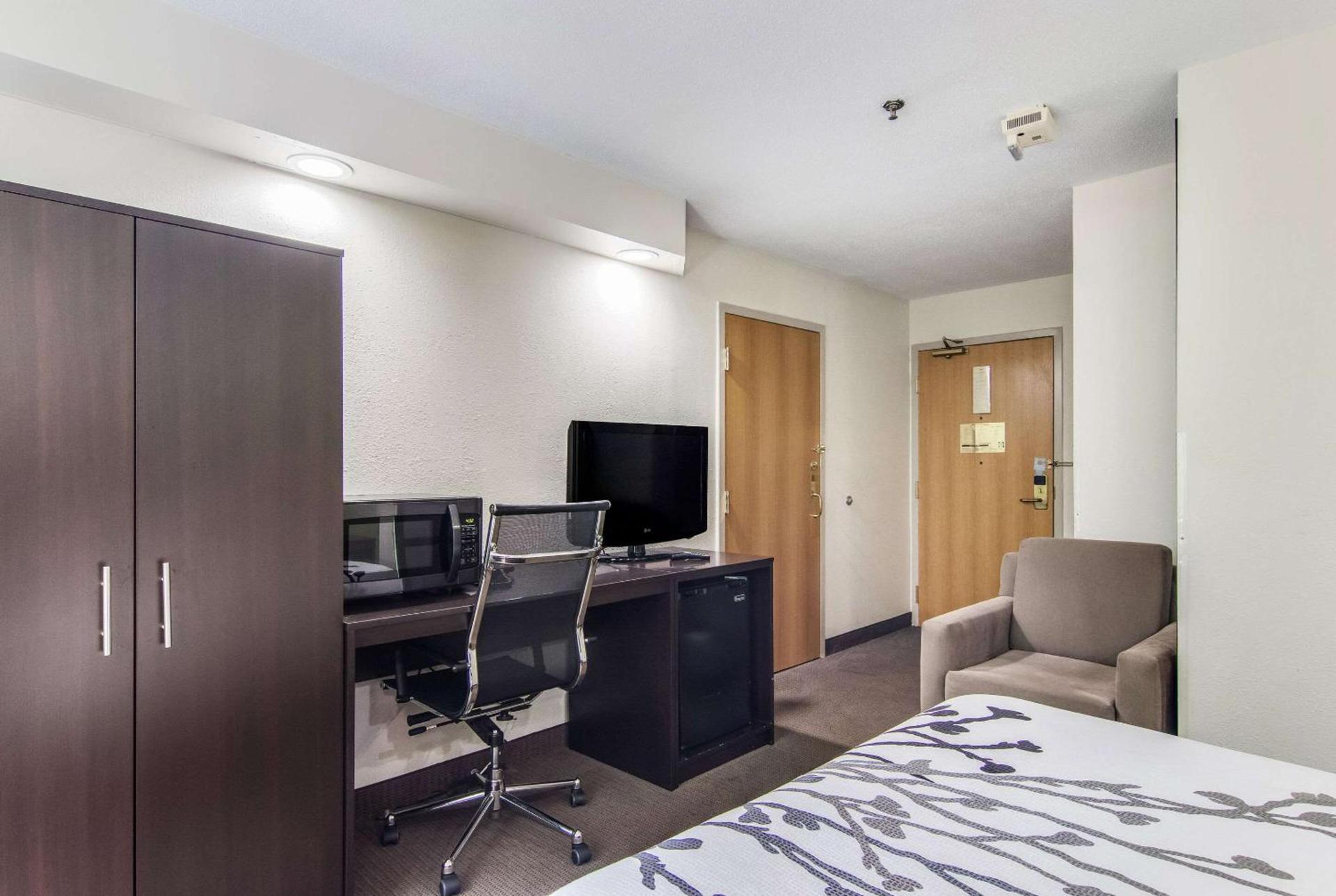 Sleep Inn Austintown - Youngstown, West photo 10