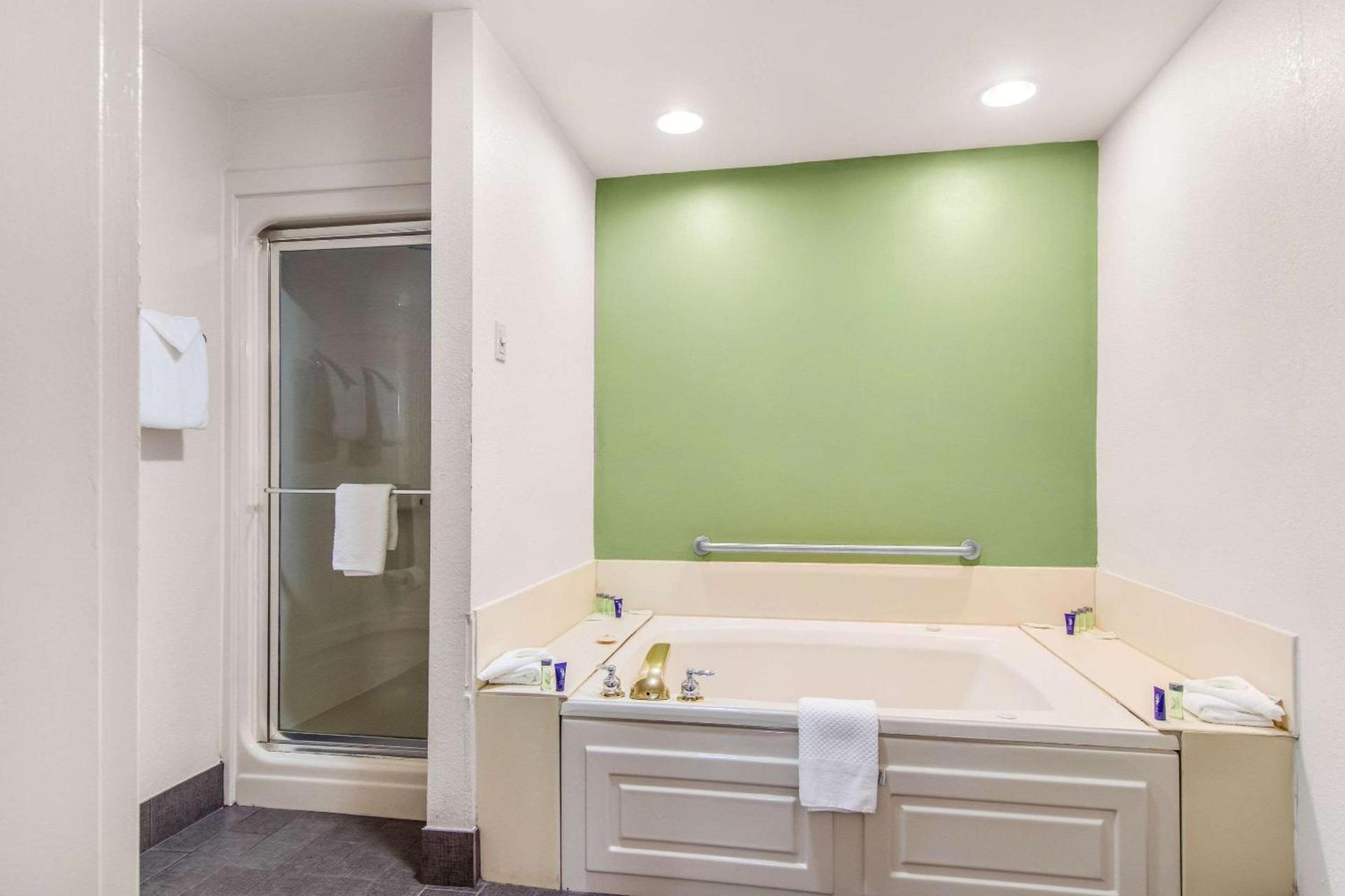Sleep Inn Austintown - Youngstown, West photo 23
