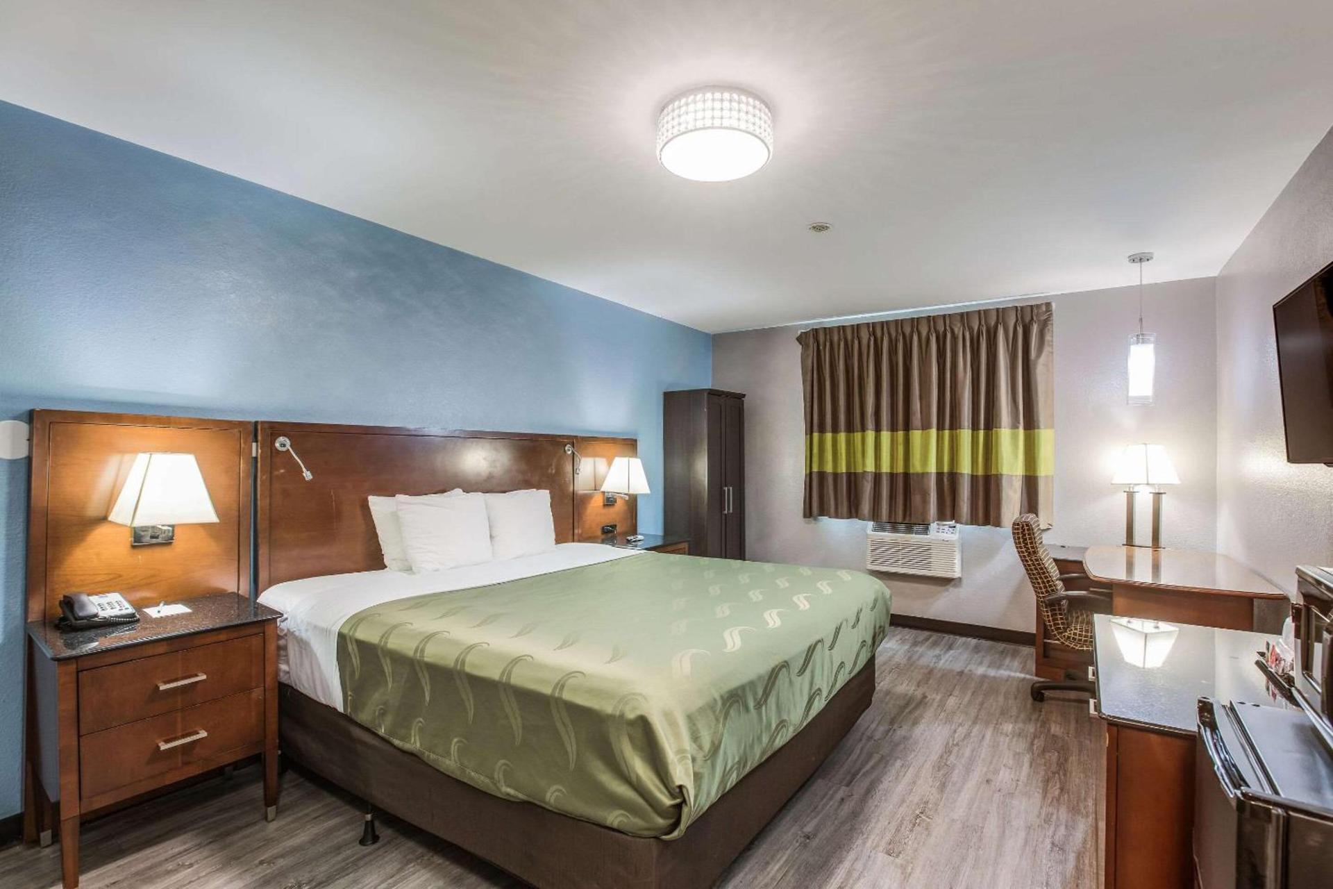 Quality Inn Atlanta Airport-Central photo 7