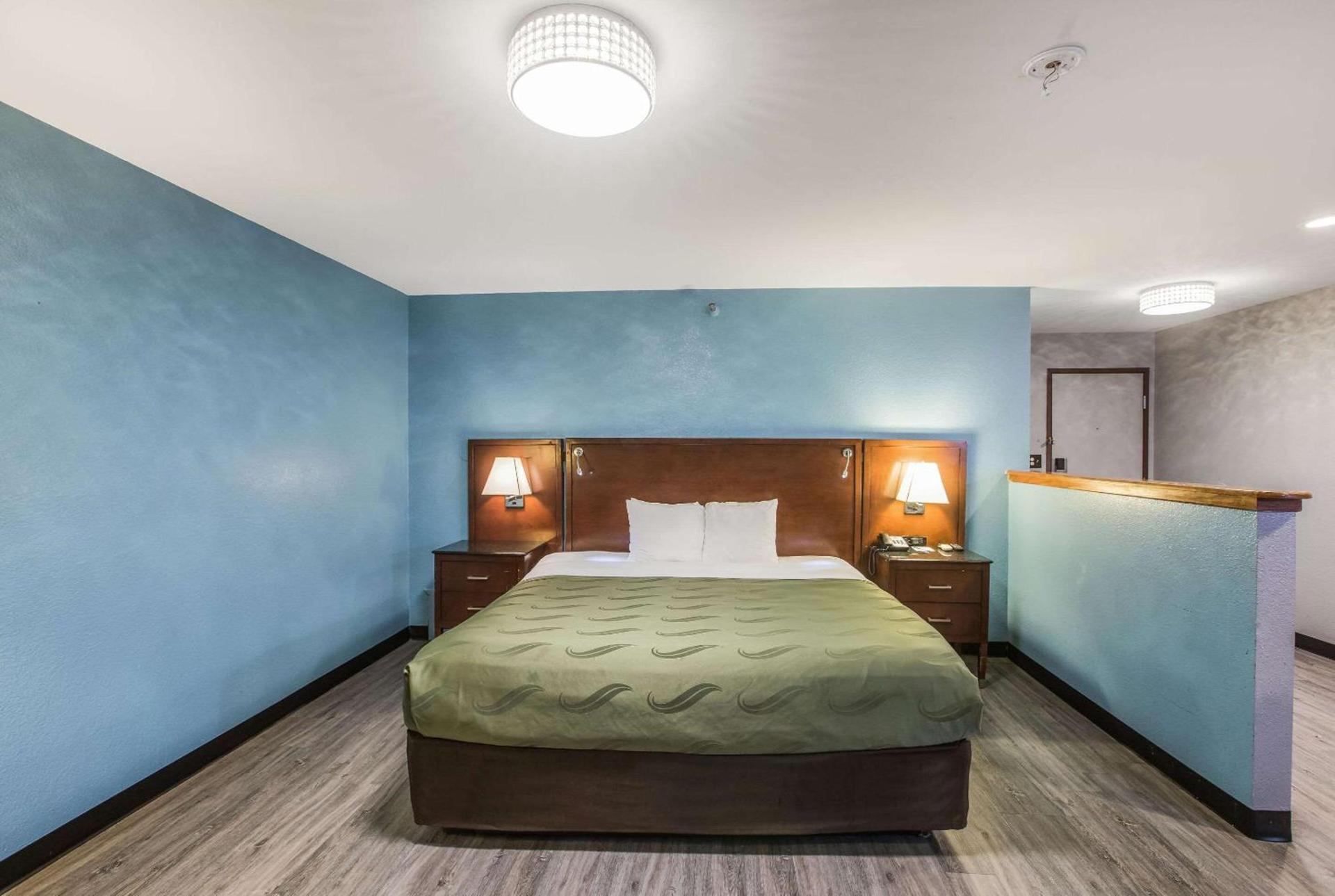 Quality Inn Atlanta Airport-Central photo 18