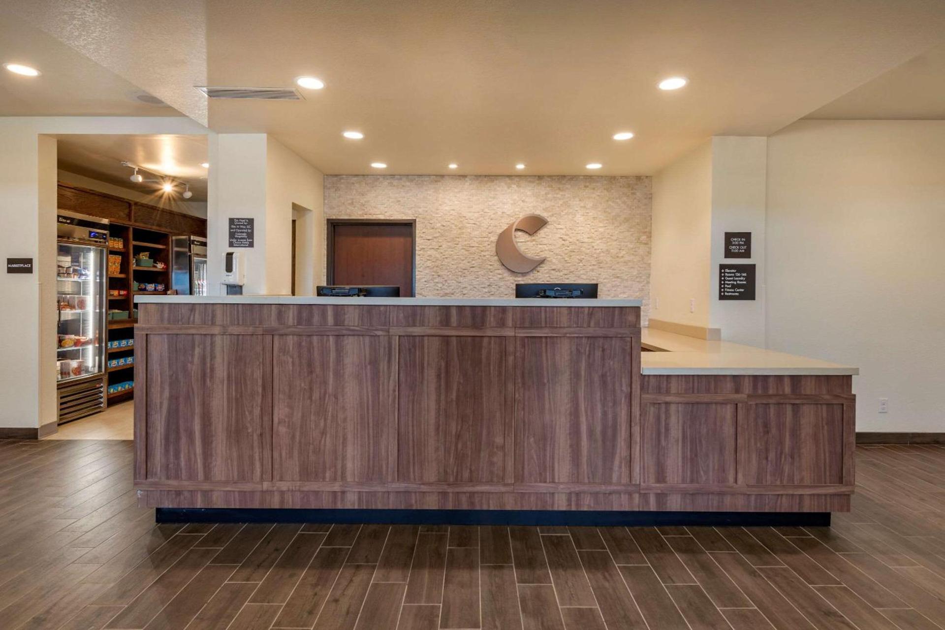 Comfort Suites Broomfield-Boulder-Interlocken photo 3
