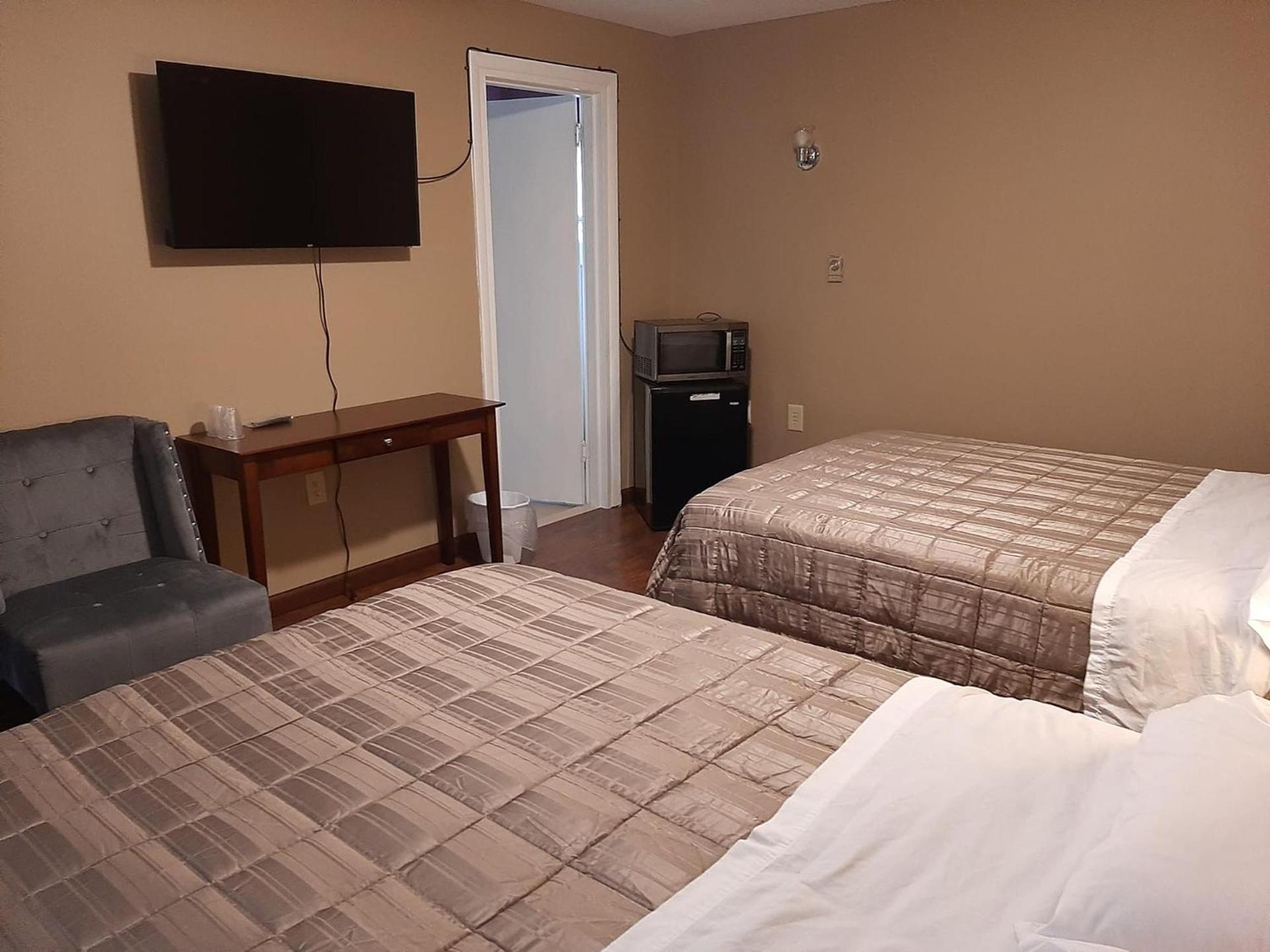 Elm Tree Motel photo 6