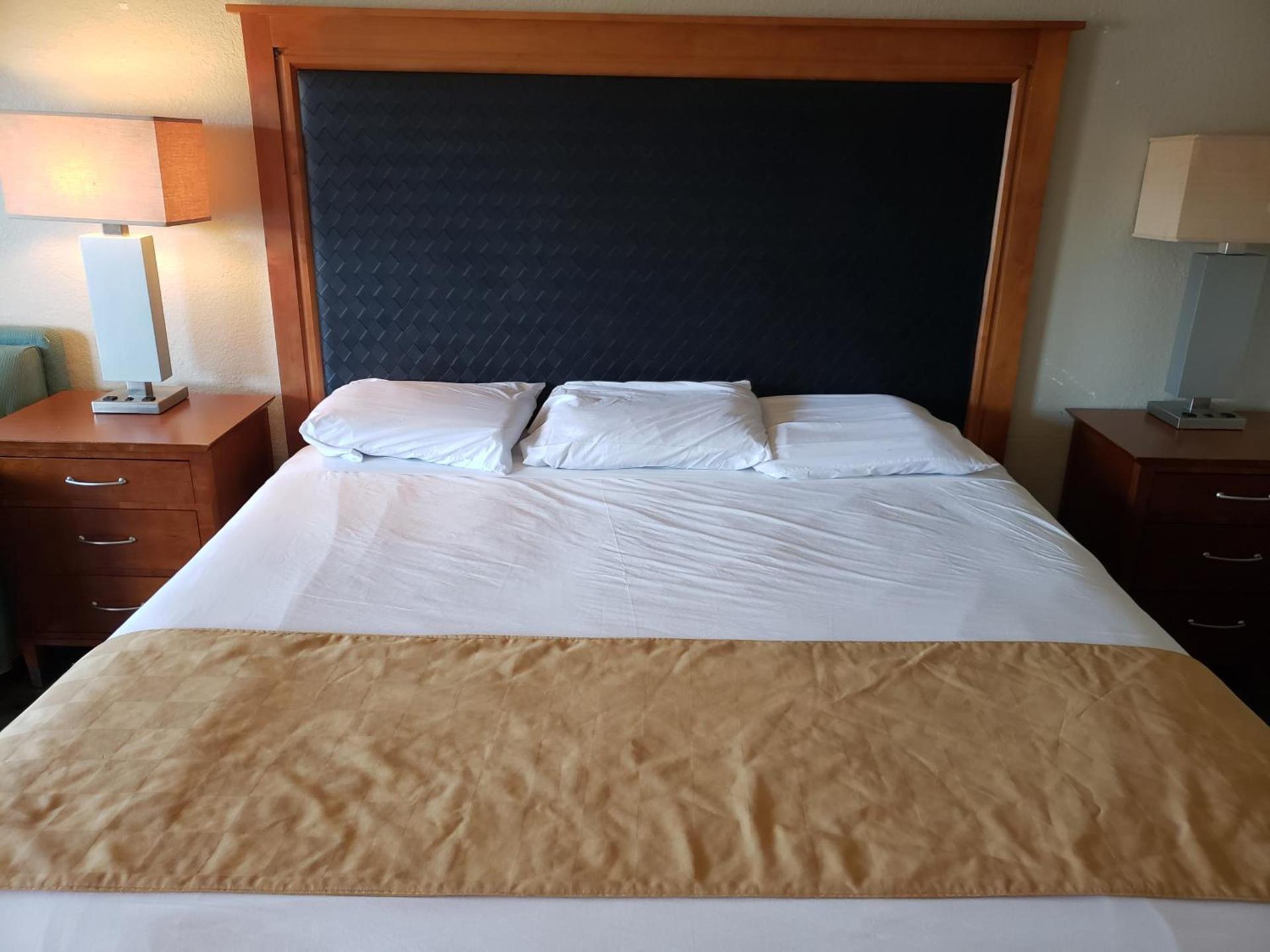 Knights Inn Kissimmee photo 42