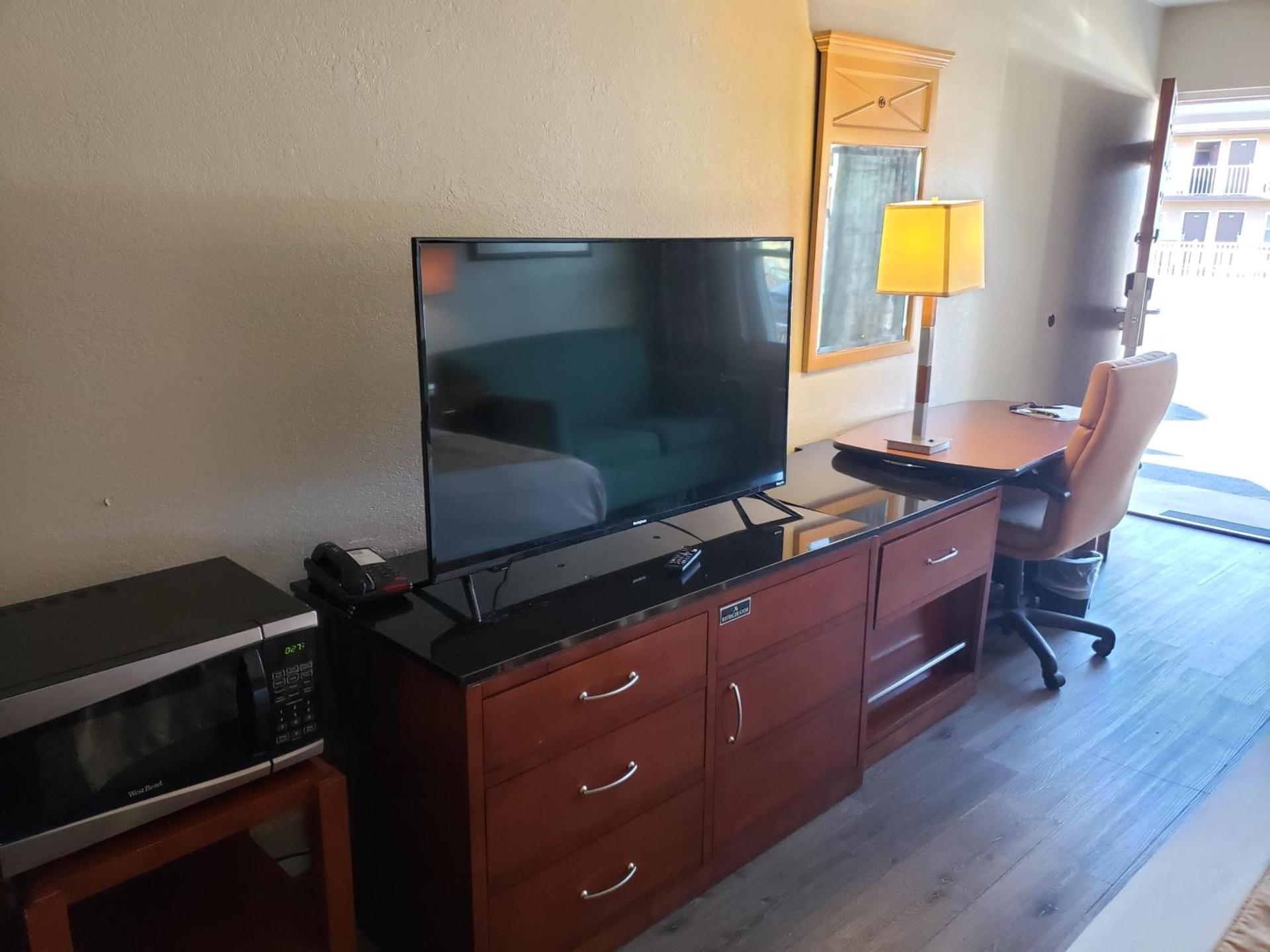 Knights Inn Kissimmee photo 45