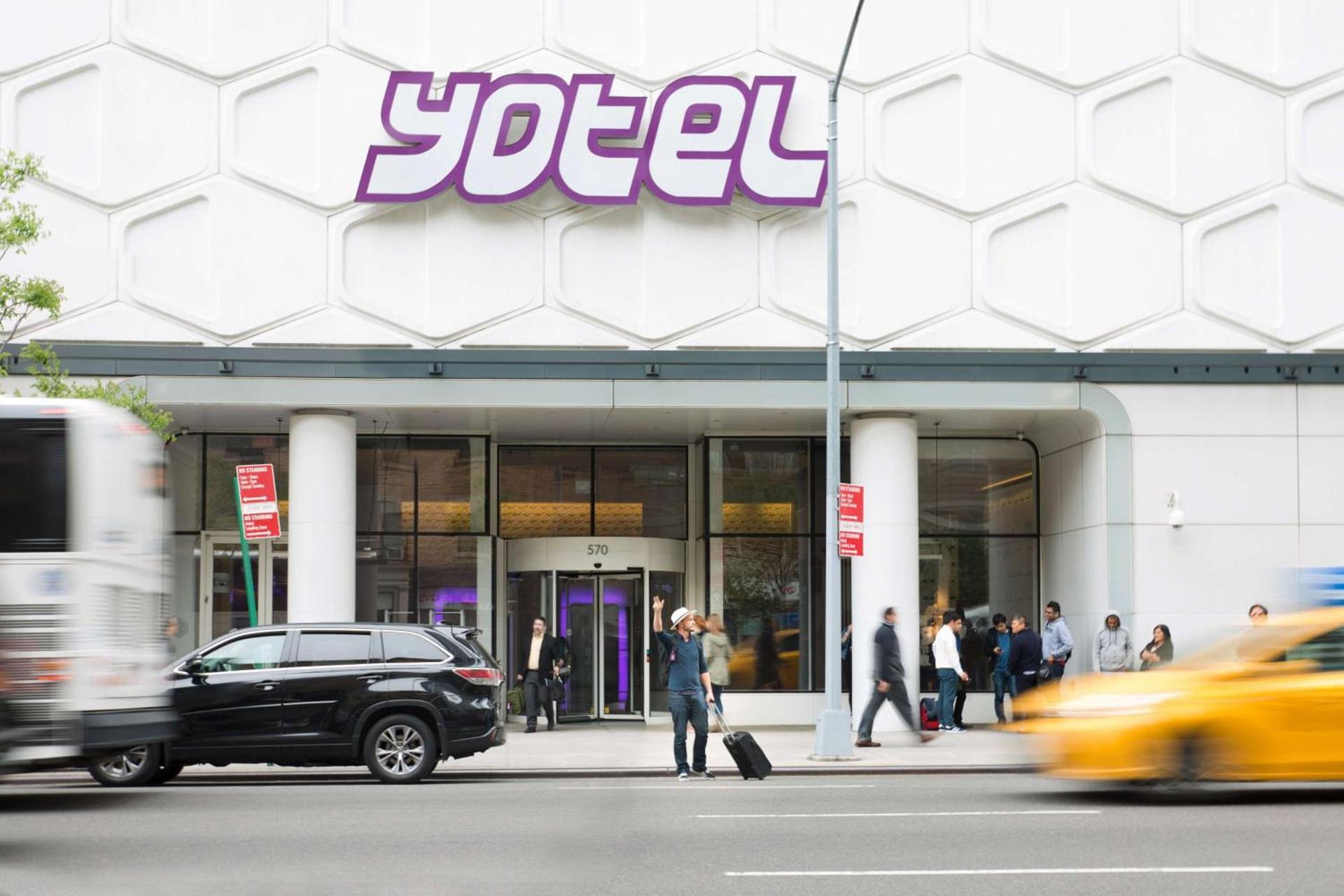 YOTEL New York Times Square photo 1