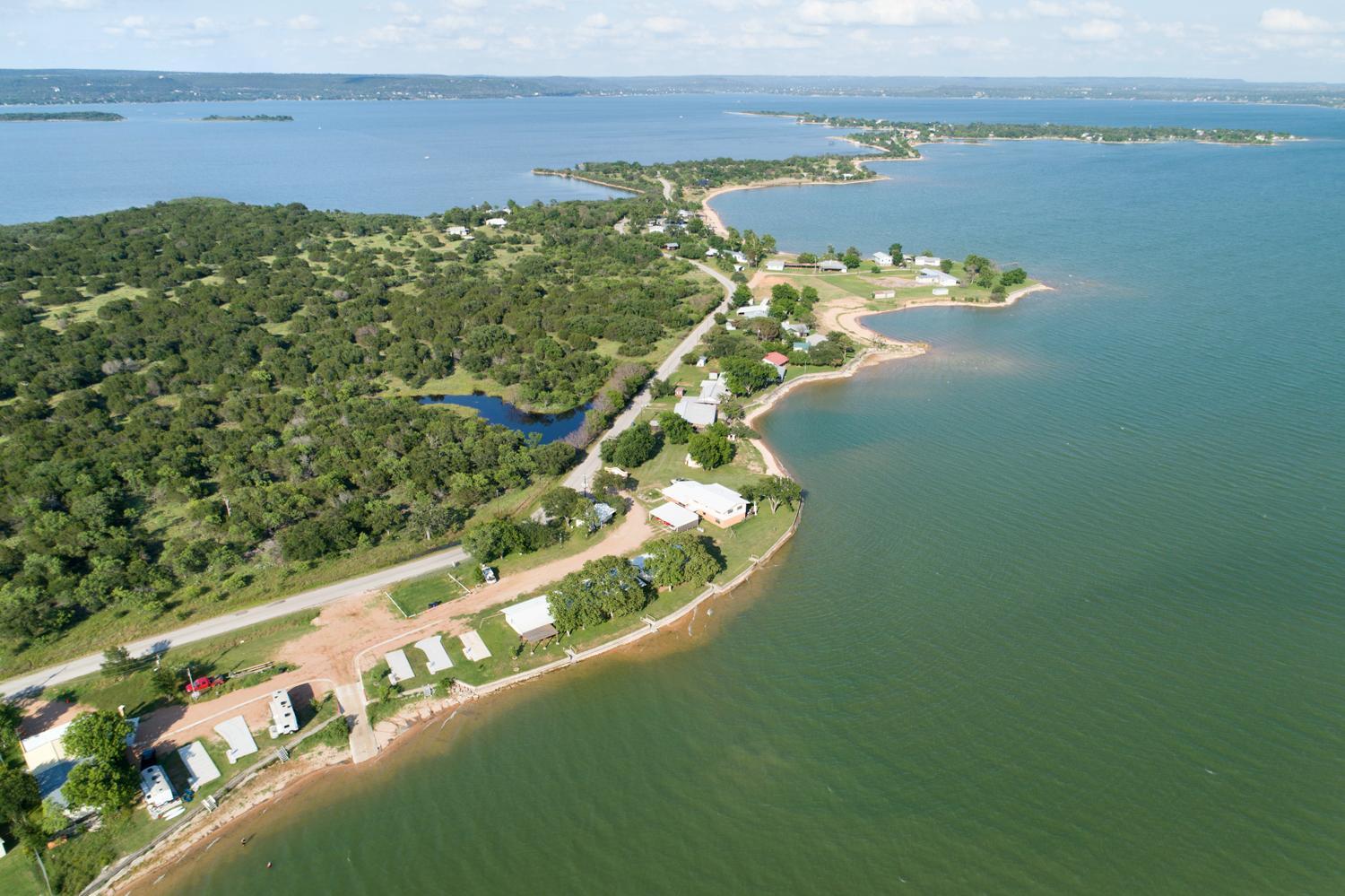 Oasis Lake Buchanan photo 55