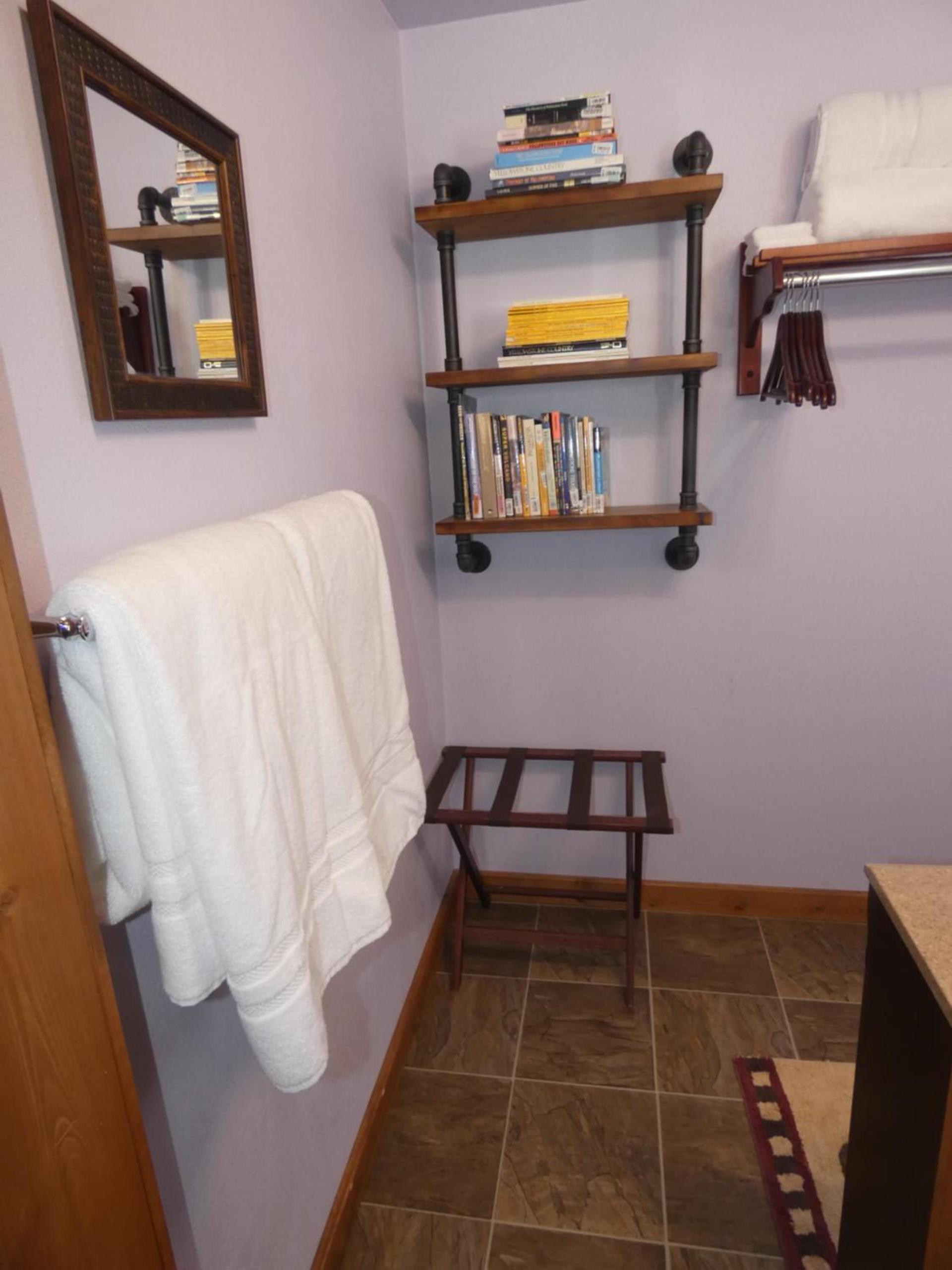 Yellowstone Motel - Adults Only - All rooms have kitchens photo 21
