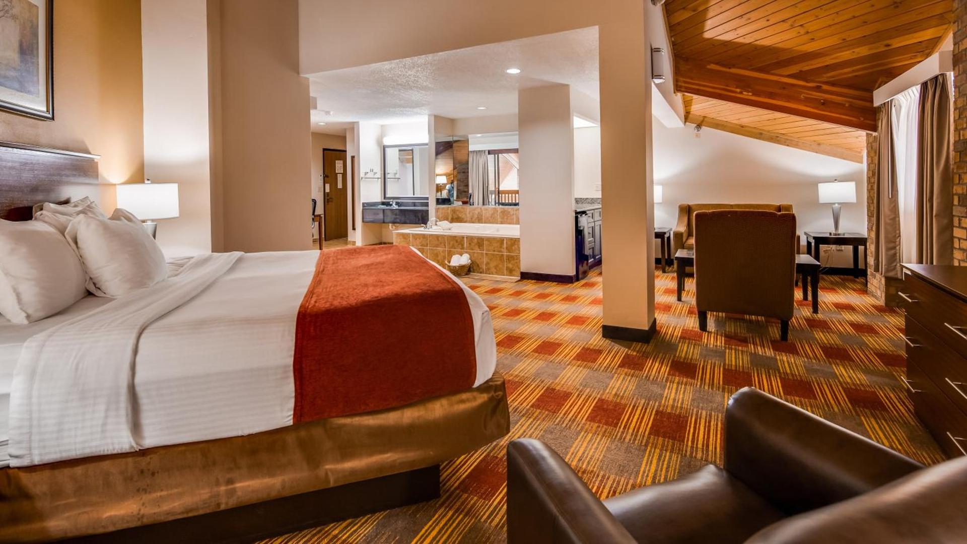 Best Western Lakewood Inn photo 47
