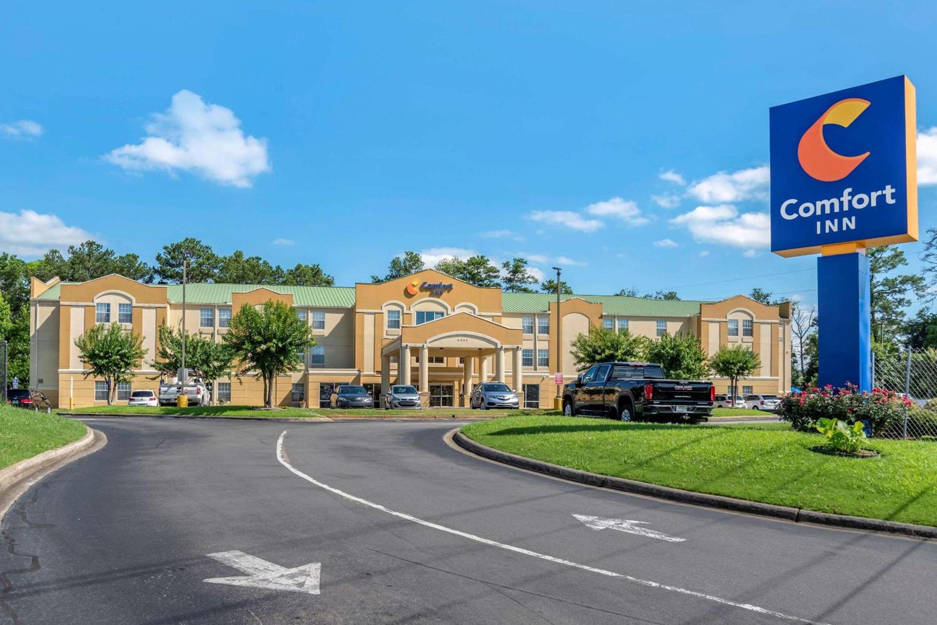 Comfort Inn Birmingham - Irondale photo 2