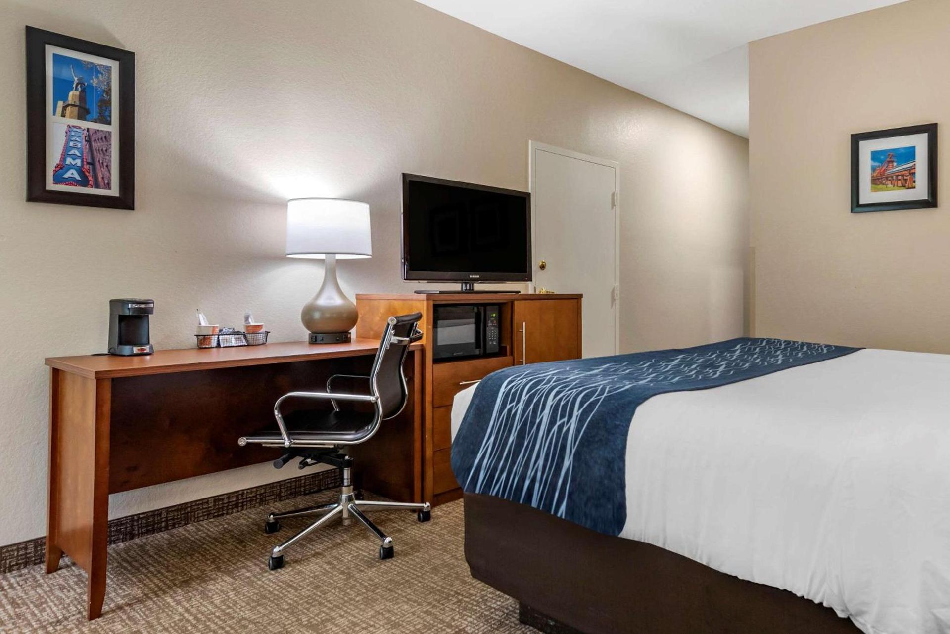 Comfort Inn Birmingham - Irondale photo 7