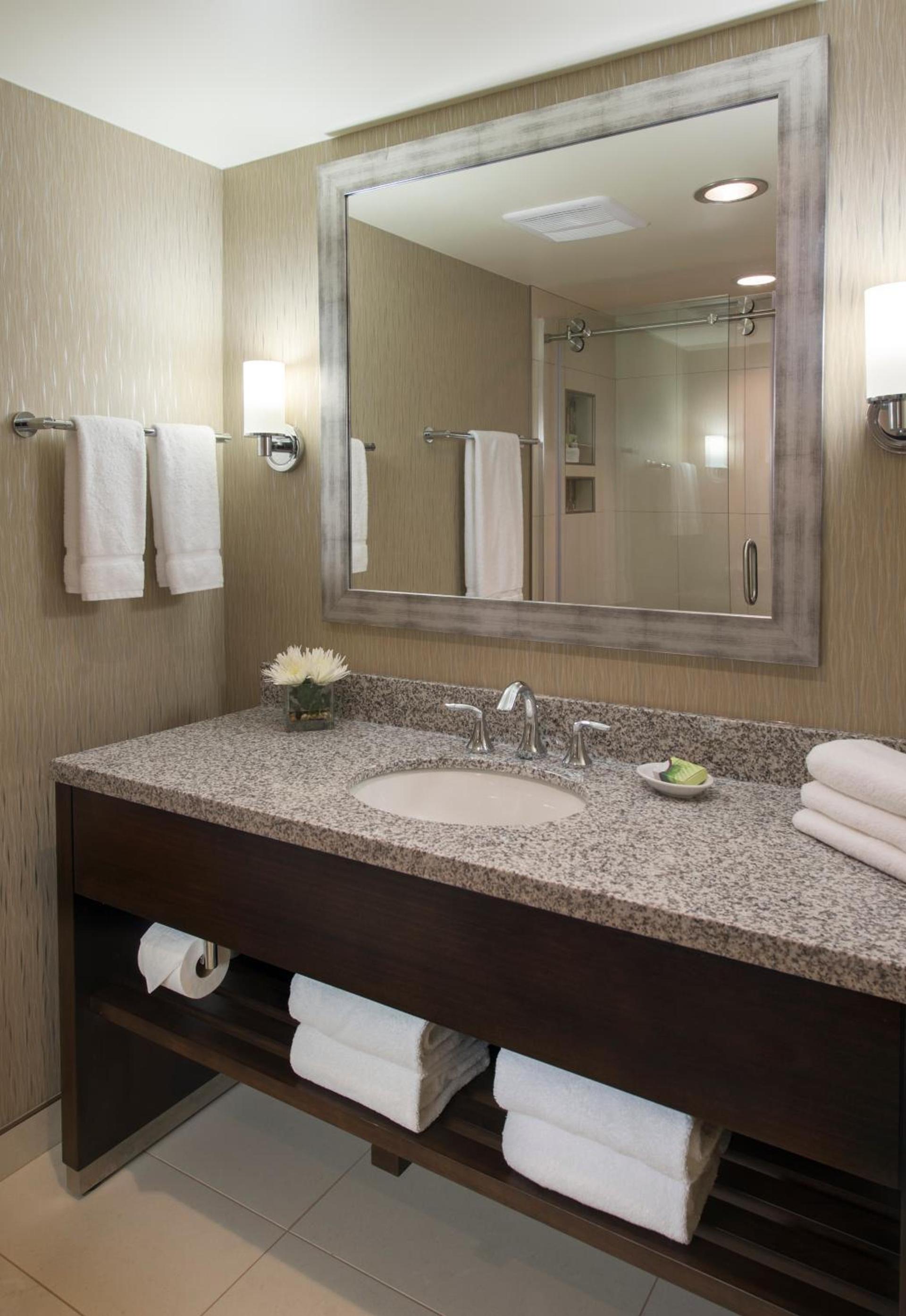 The Madison Concourse Hotel photo 8