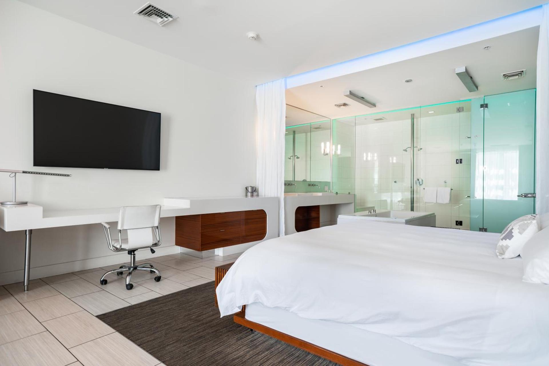 Heat Hotel photo 38