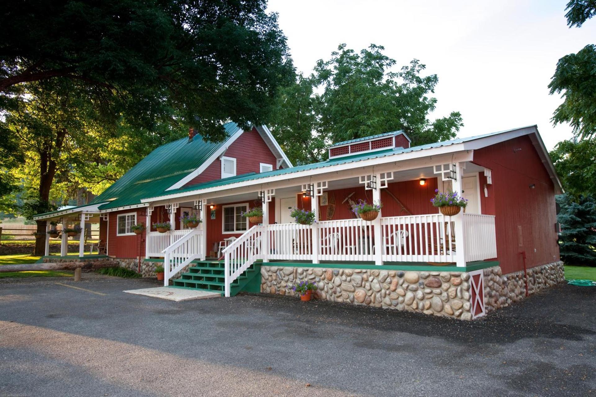 Beaver Valley Lodge photo 10