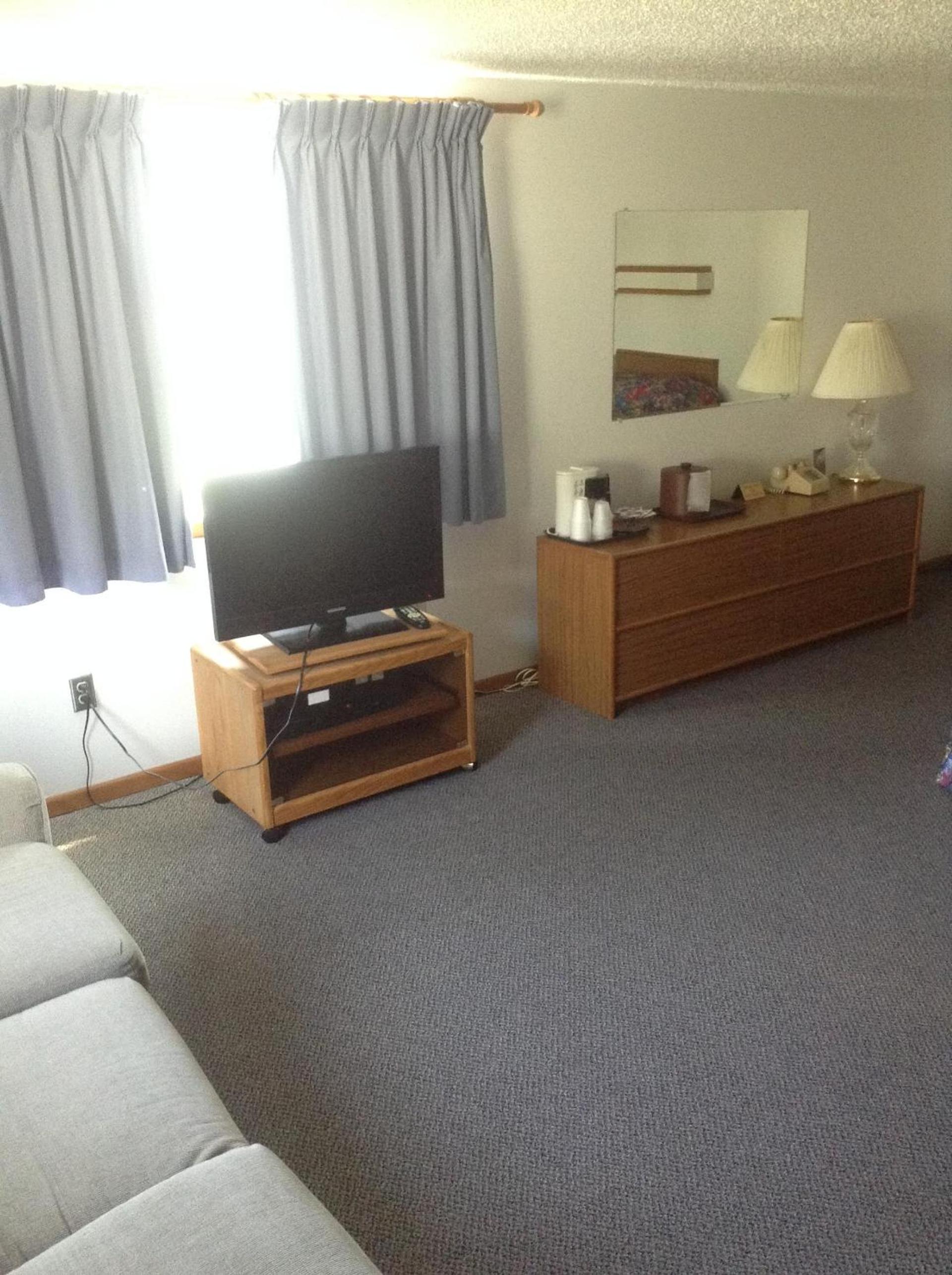Marina Motel photo 20