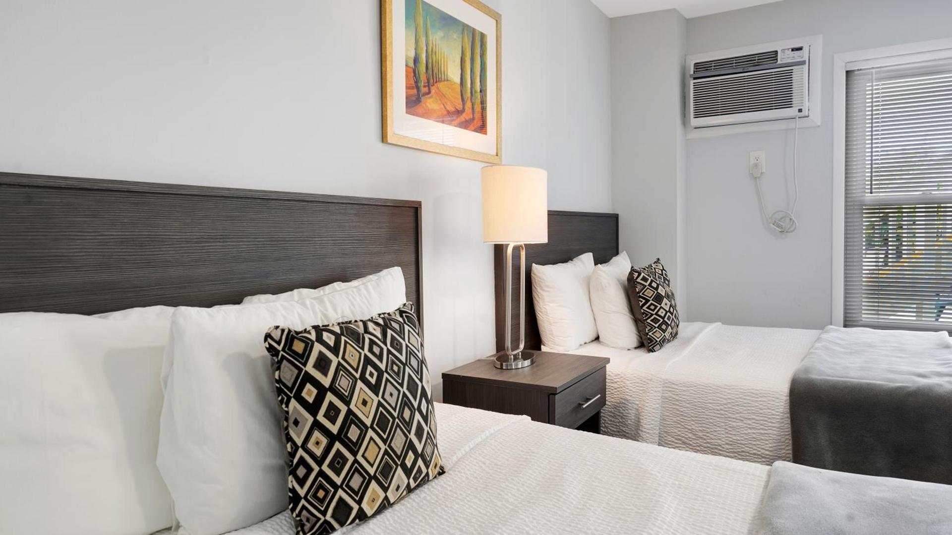 A Wave Inn - Montauk photo 63