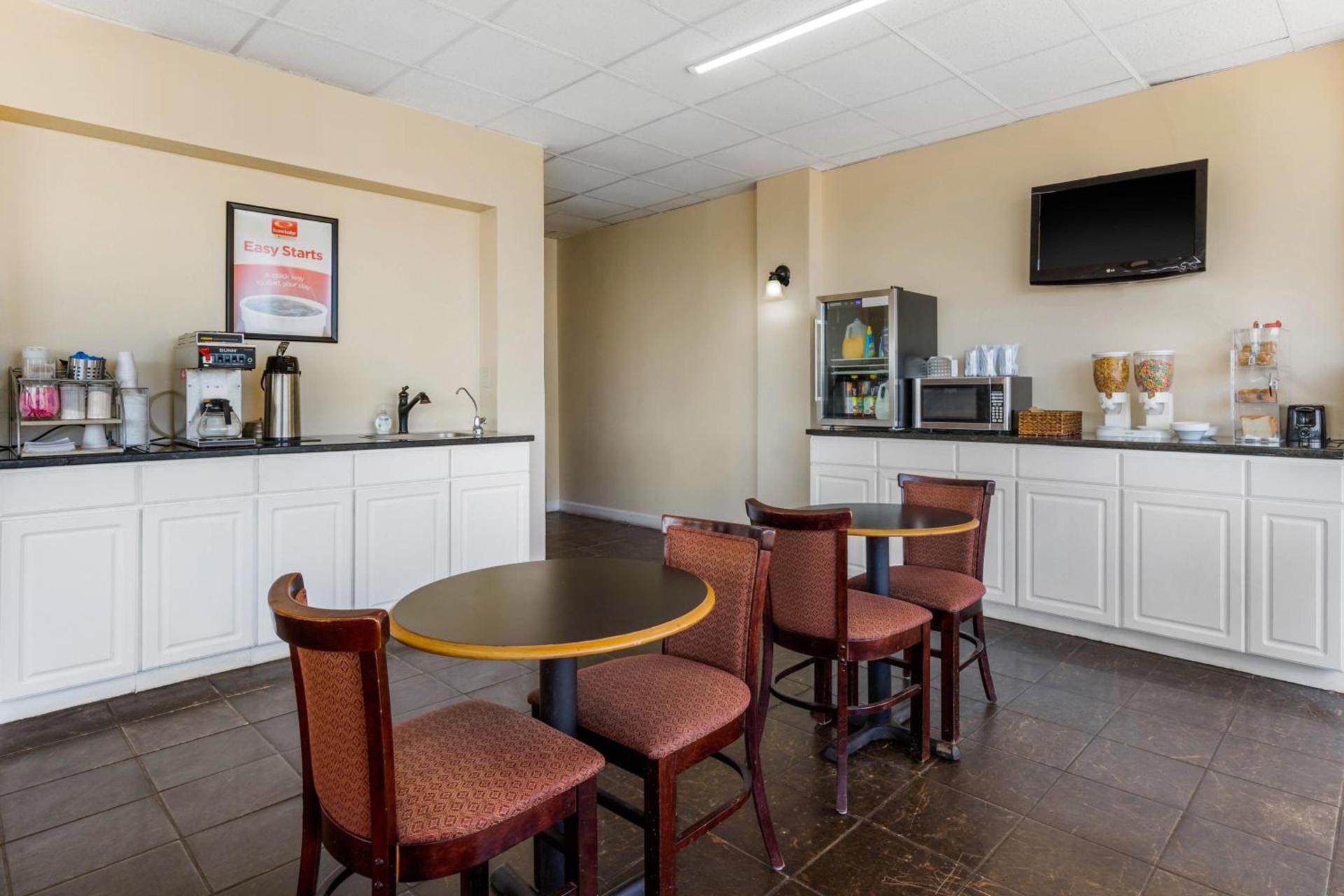 Econo Lodge Gaffney photo 40