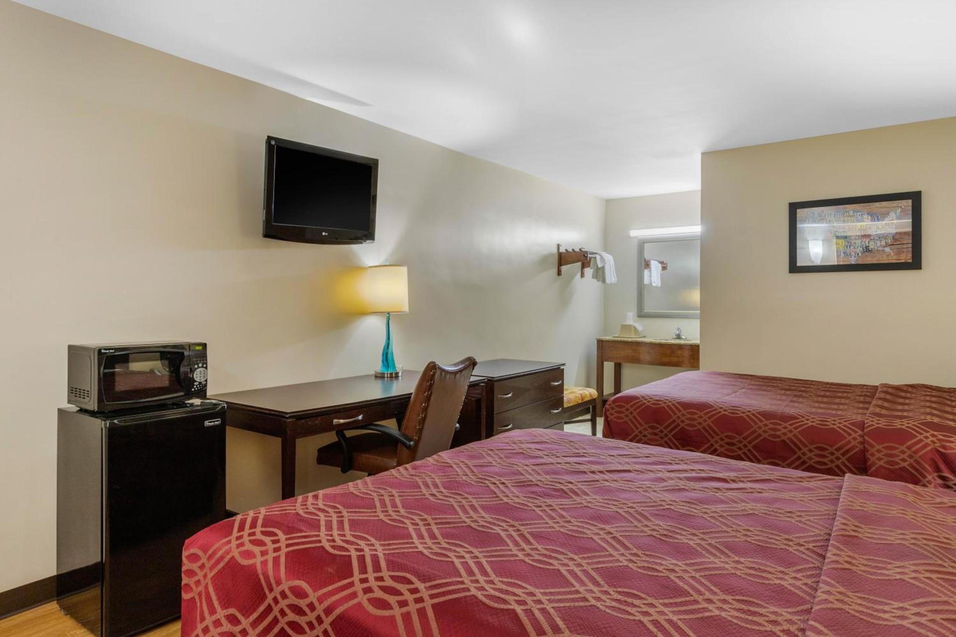 Econo Lodge Gaffney photo 38
