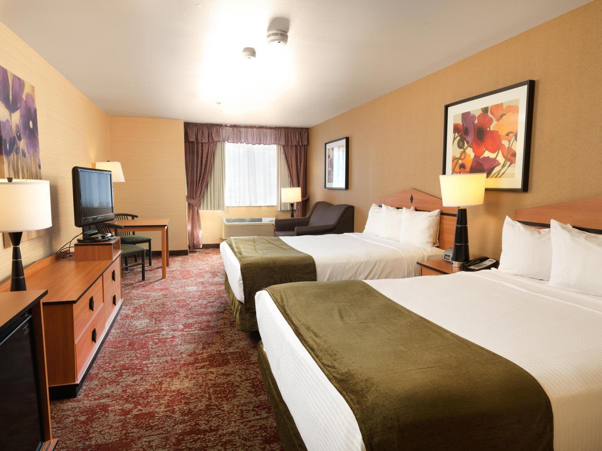 Crystal Inn Hotel & Suites - Midvalley photo 12