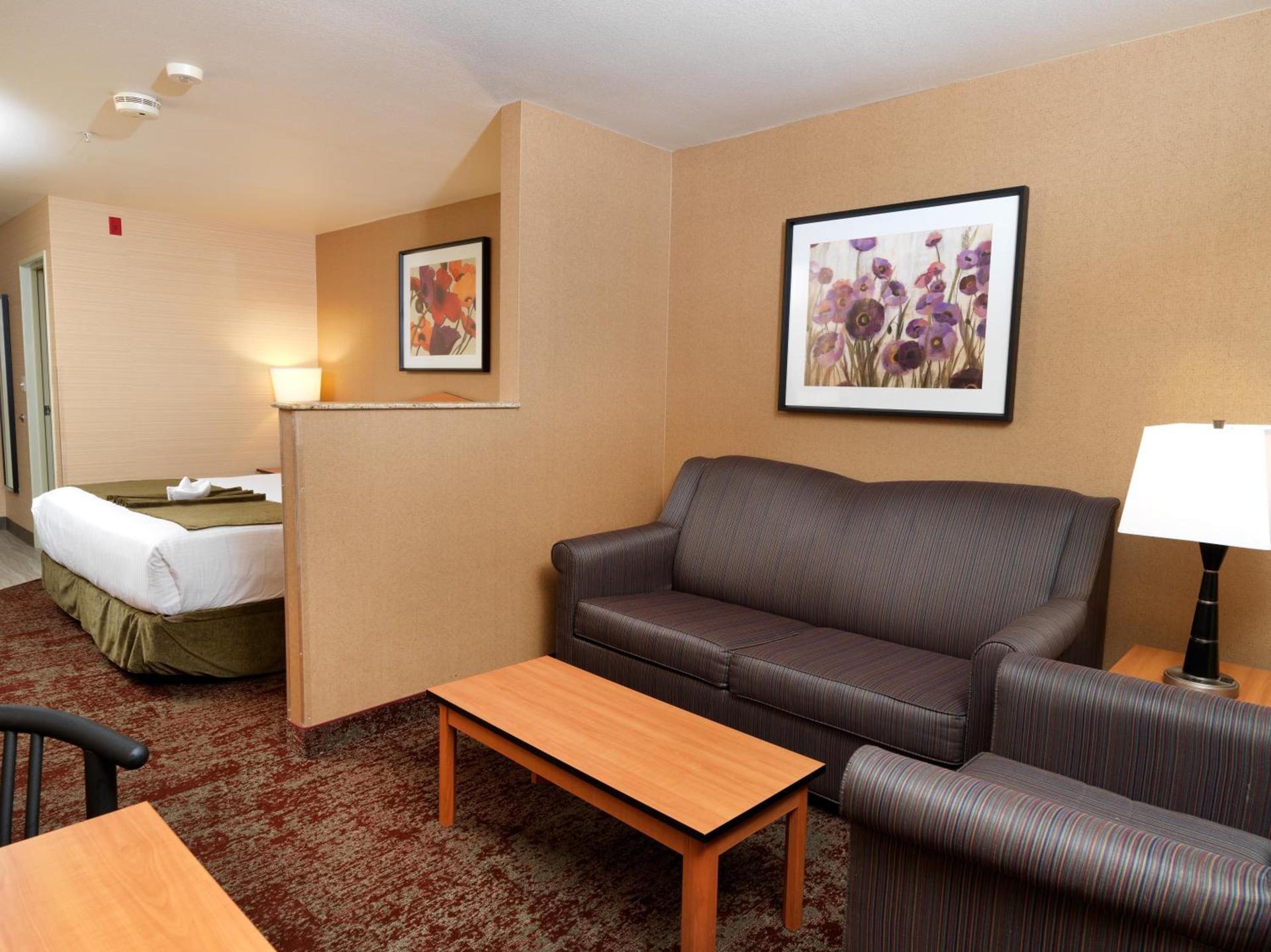 Crystal Inn Hotel & Suites - Midvalley photo 14