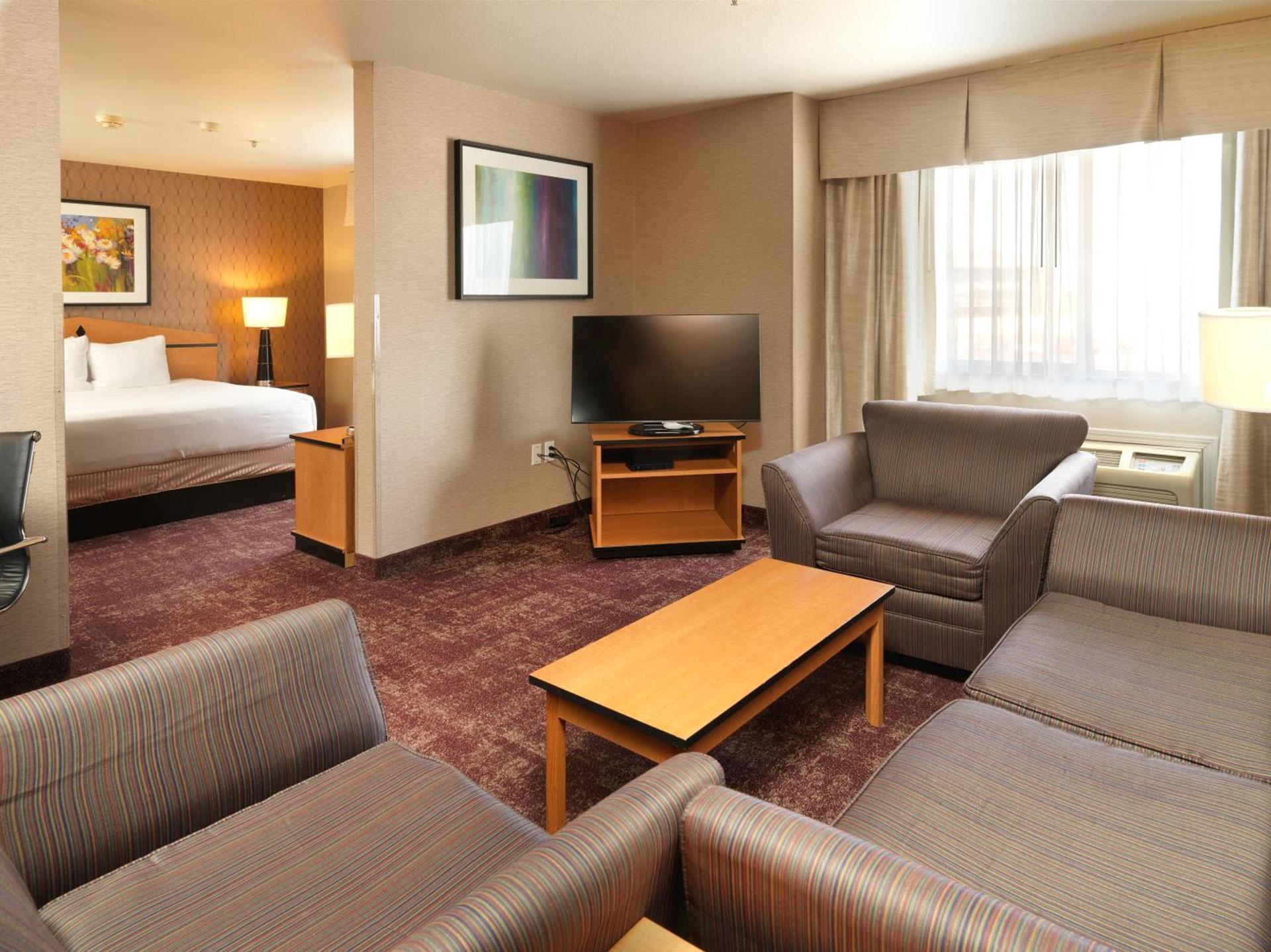 Crystal Inn Hotel & Suites - West Valley City photo 15