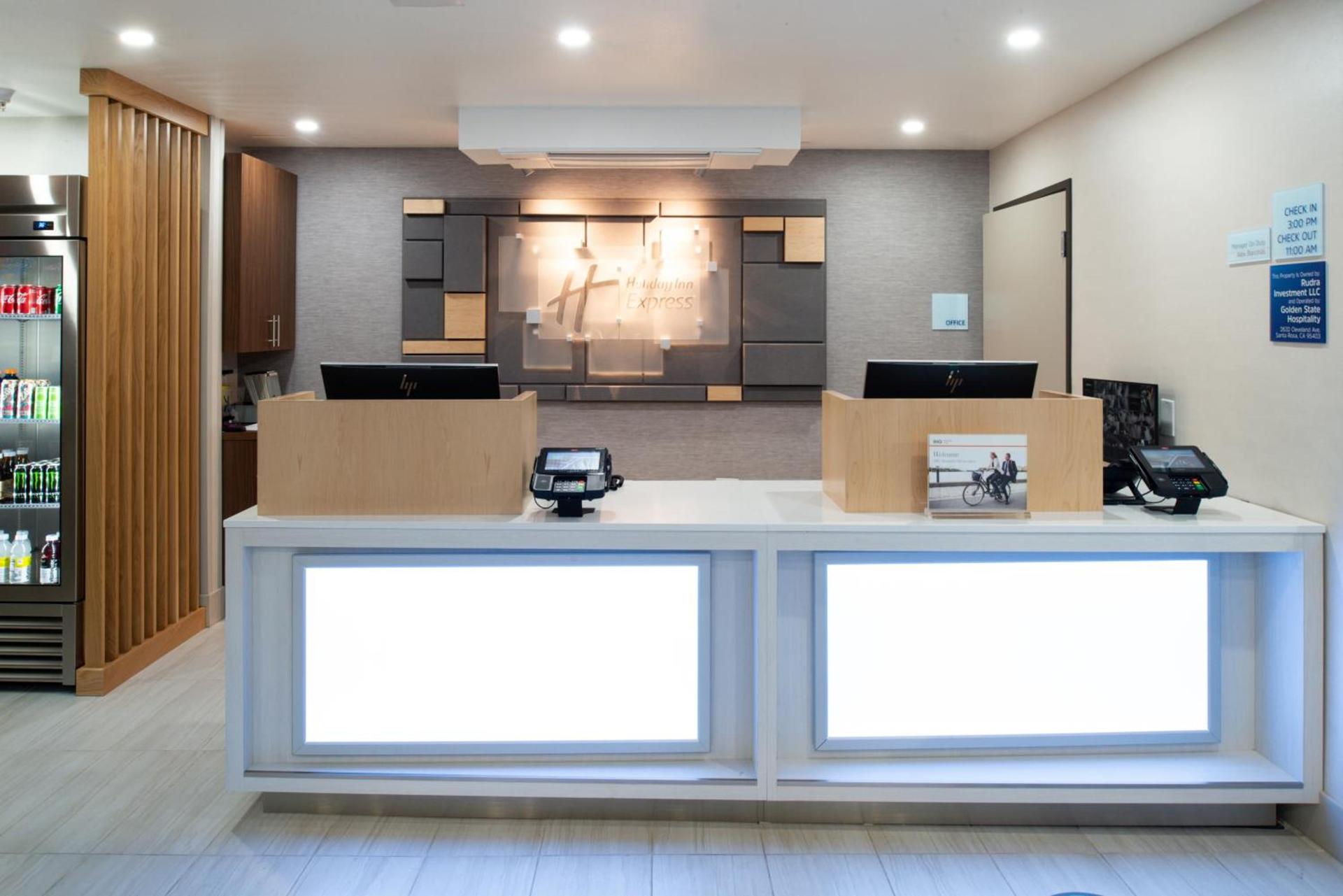 Holiday Inn Express - Santa Rosa North by IHG photo 50
