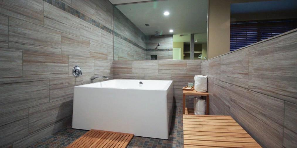 Postmarc Hotel and Spa Suites photo 63
