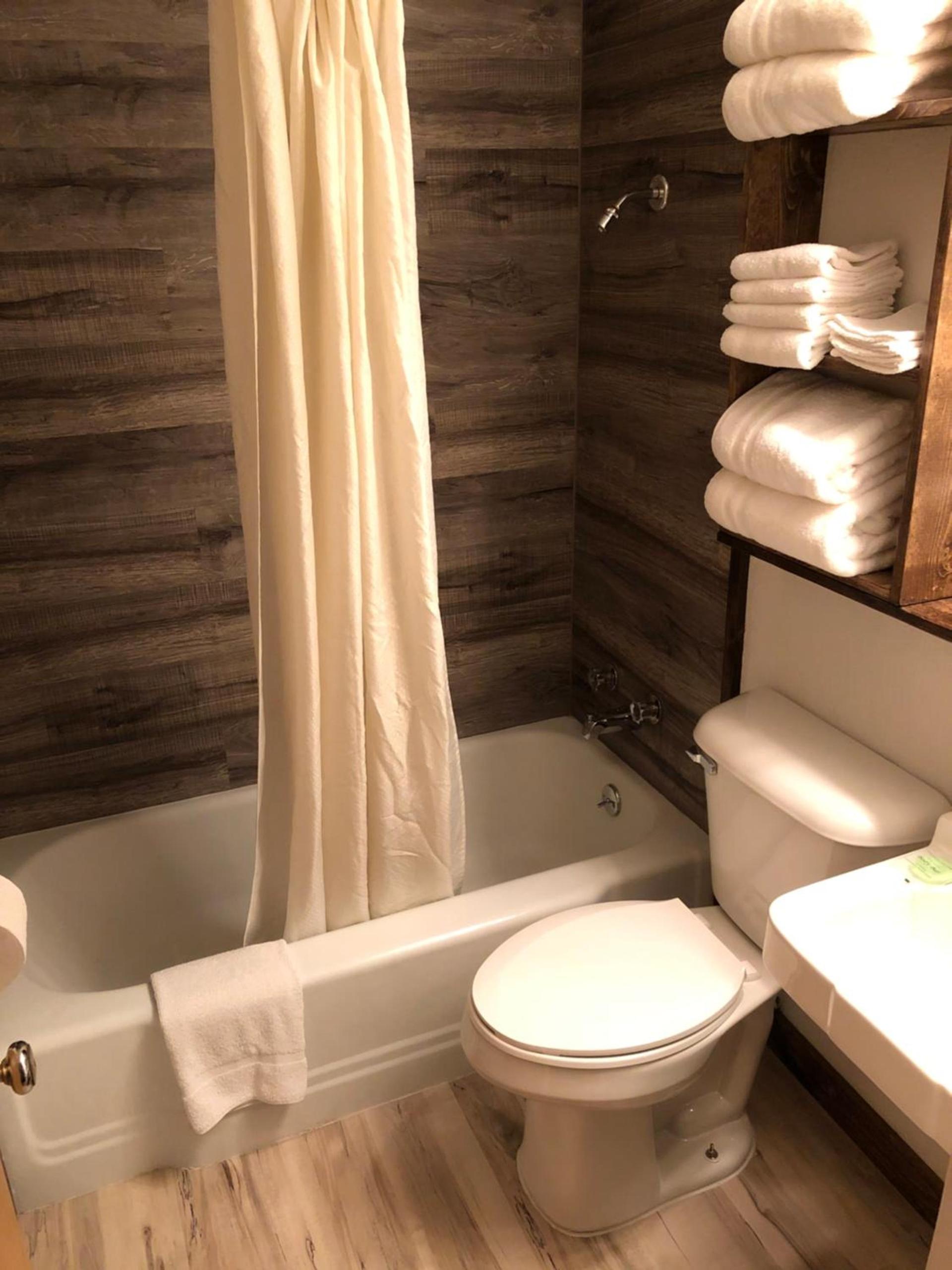 Bel Aire Motel photo 9
