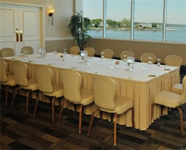 Oyster Point Hotel photo 8