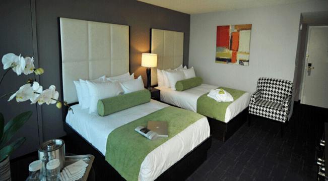 Oyster Point Hotel photo 2