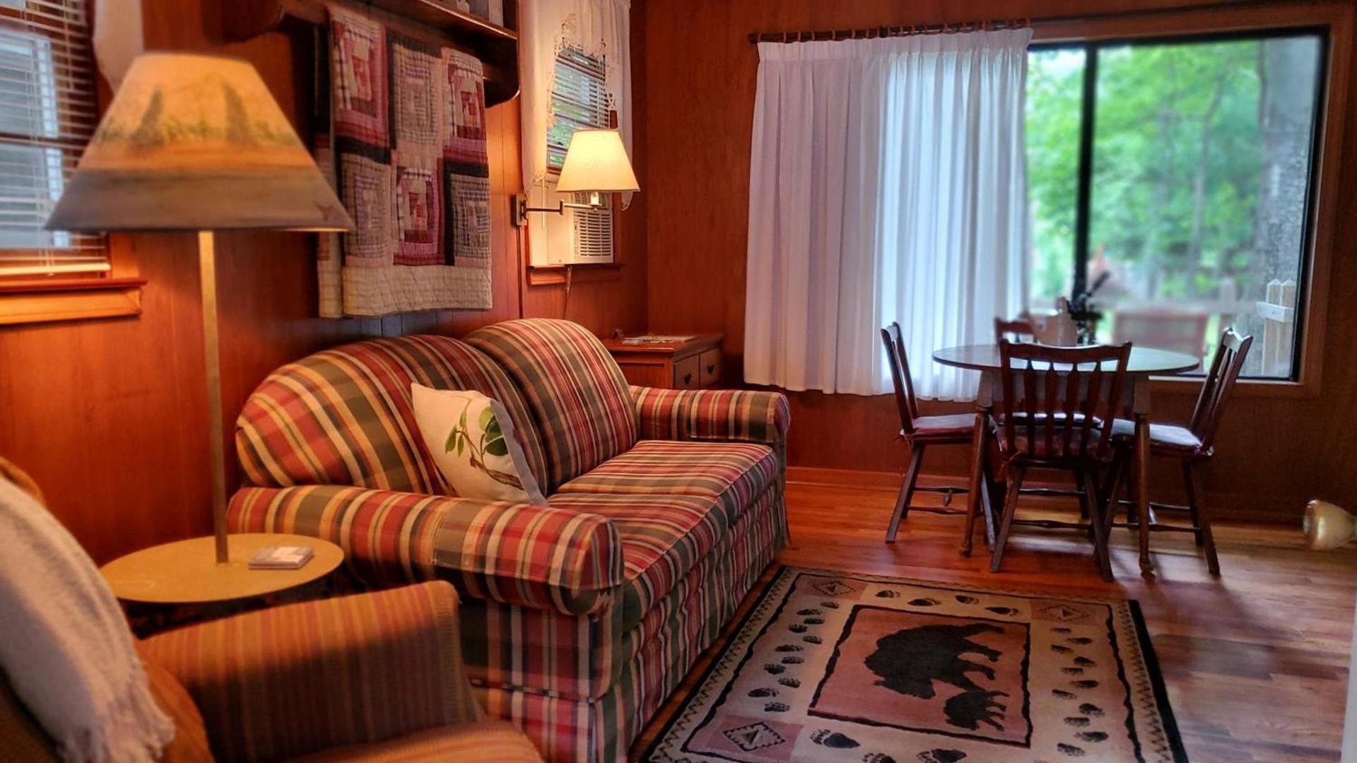 Cozy Creek Cottages photo 37