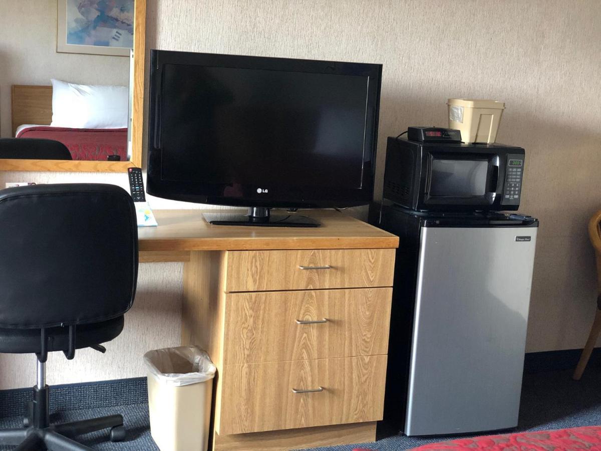 AIRPORT LODGING Pittsburgh Airport photo 19