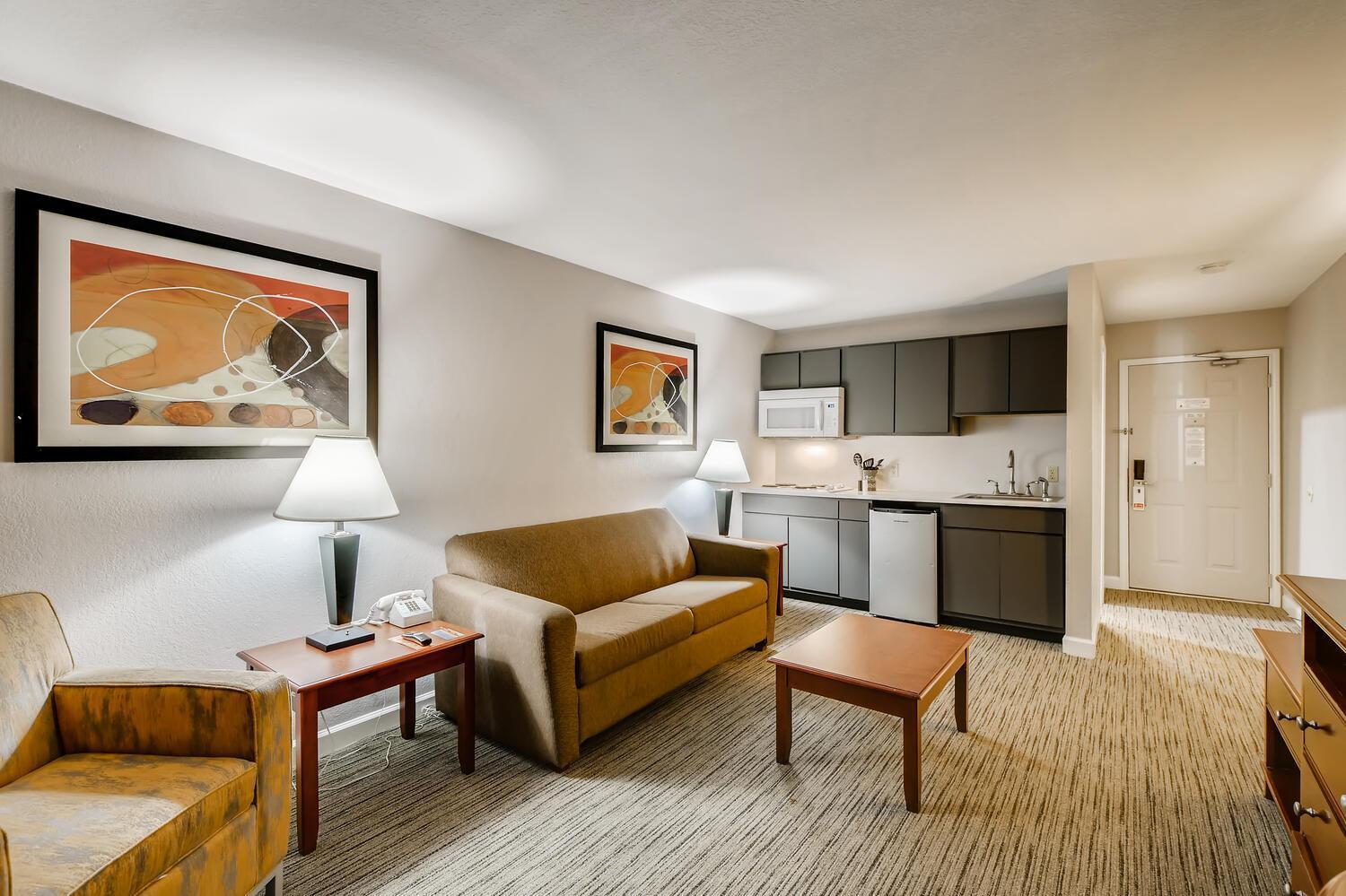 Orangewood Inn and Suites Midtown photo 59