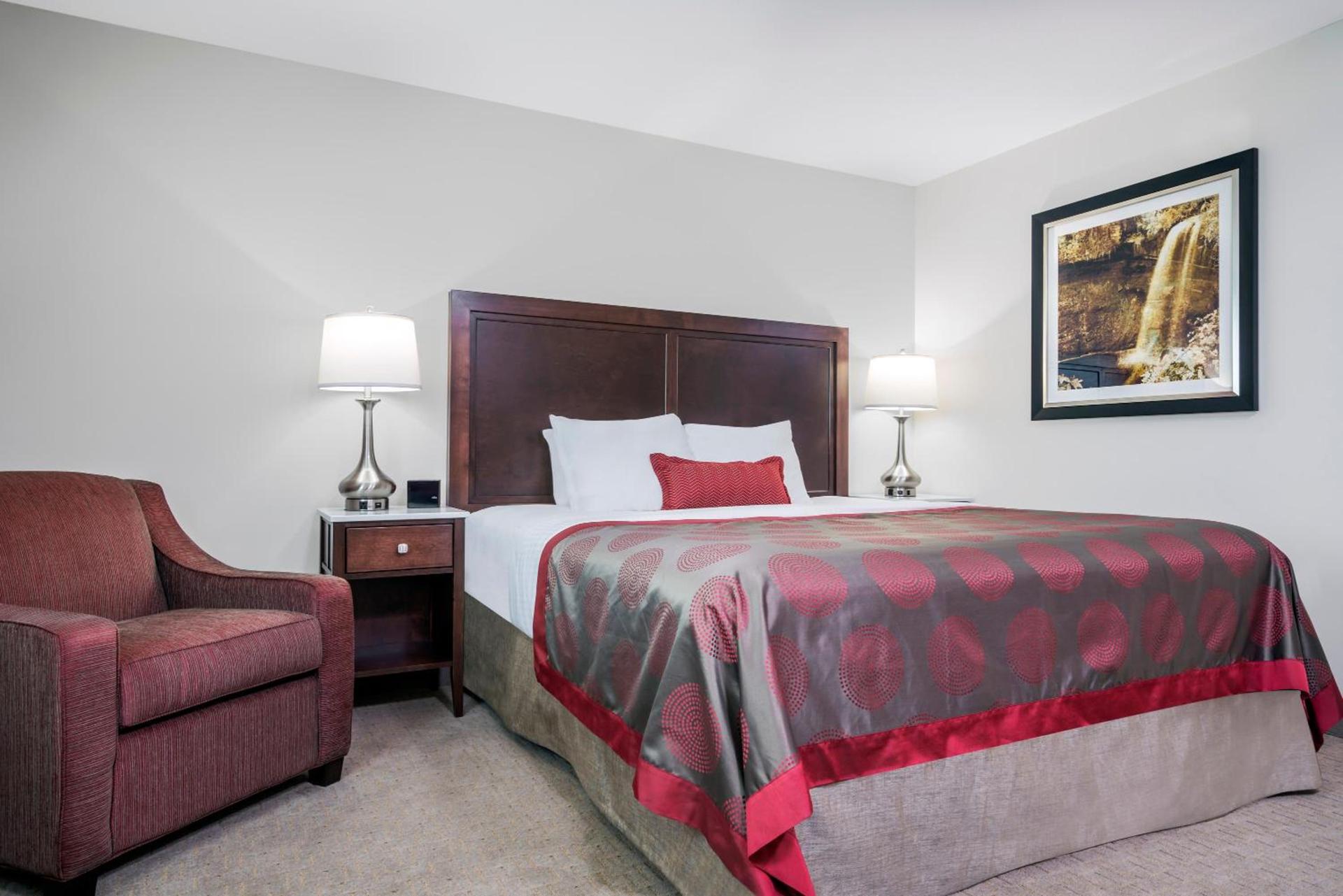 Ramada by Wyndham Minneapolis Golden Valley photo 8
