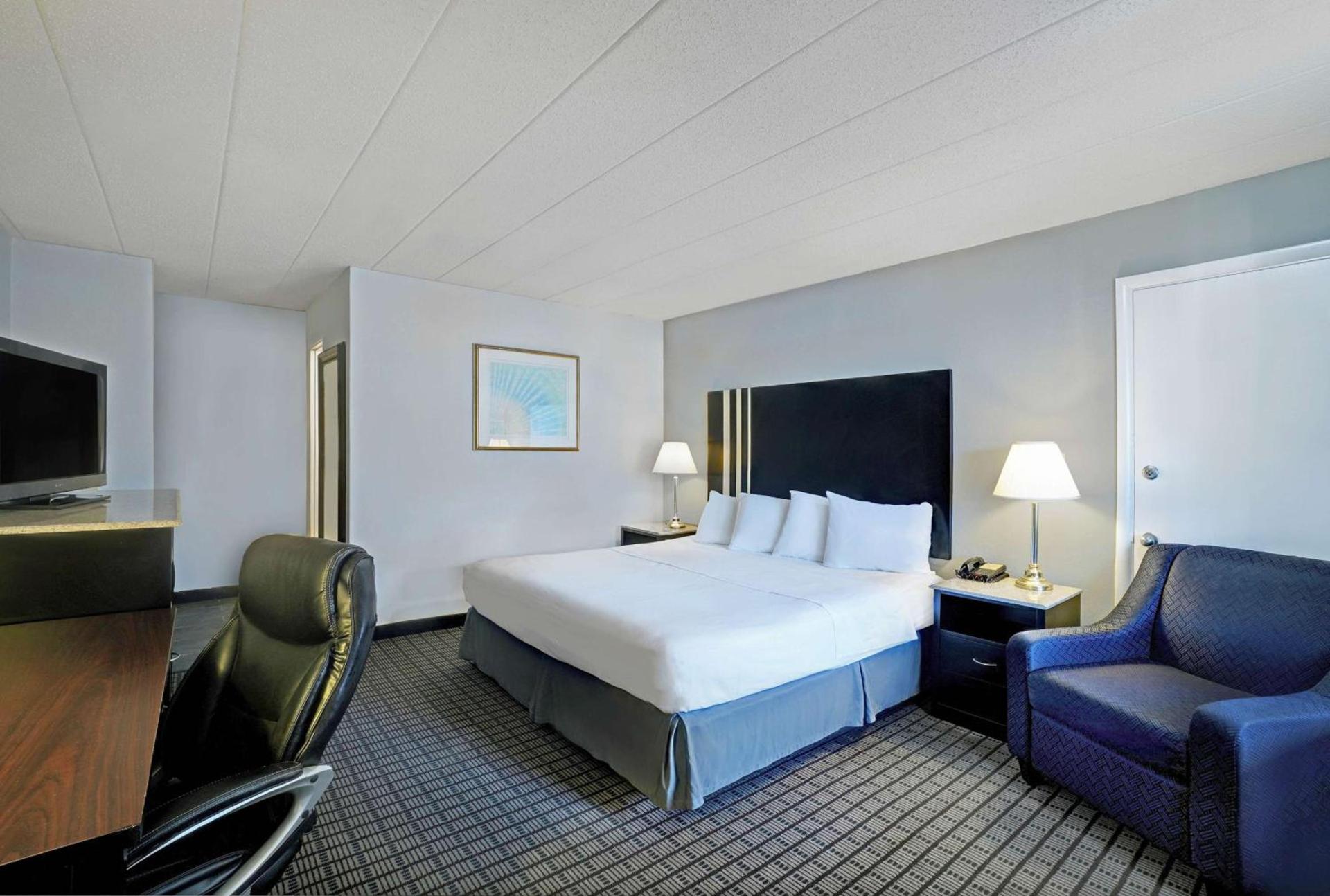 Motel 6 Washington, PA photo 14