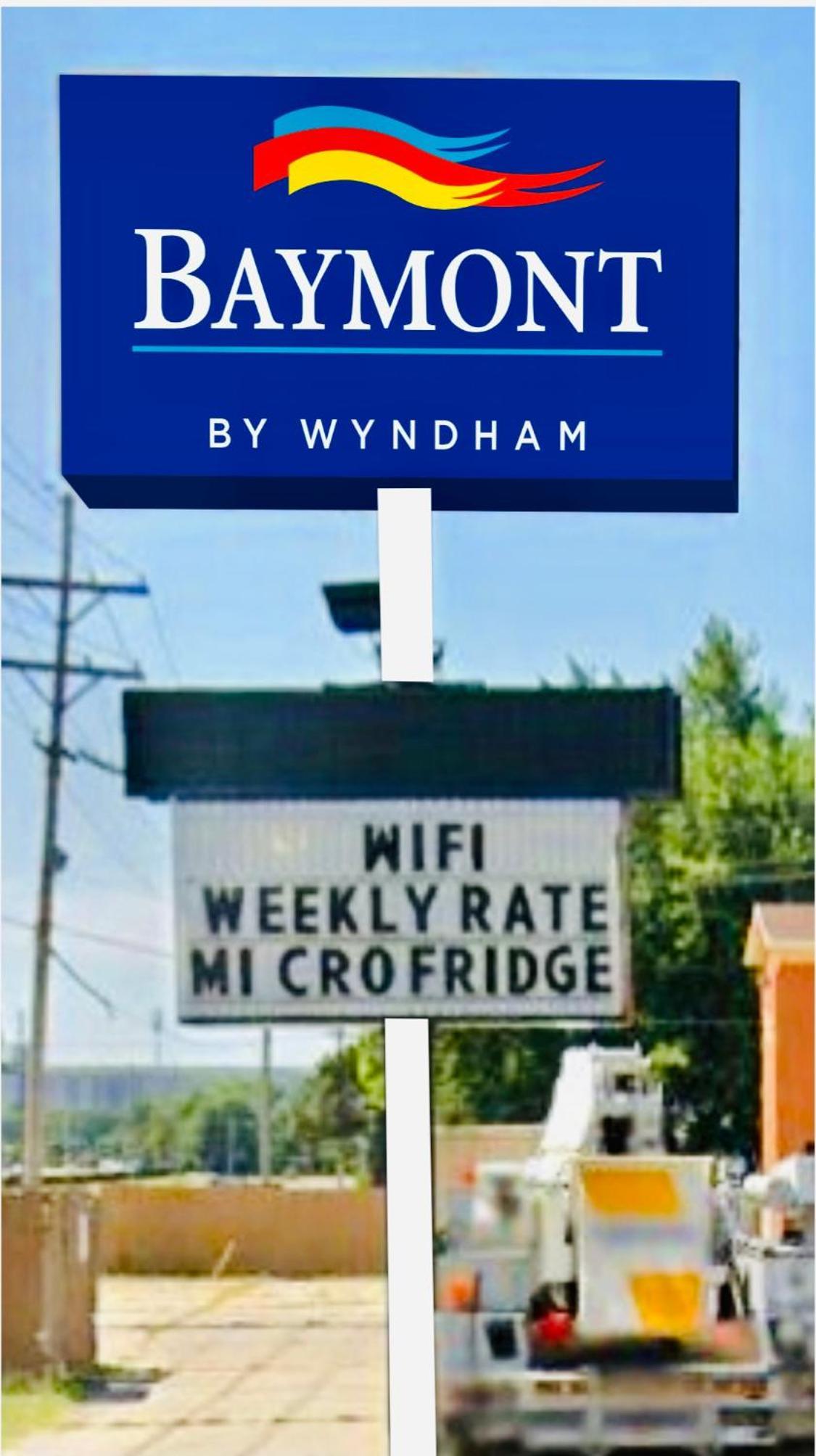 Baymont by Wyndham Hutchinson photo 32